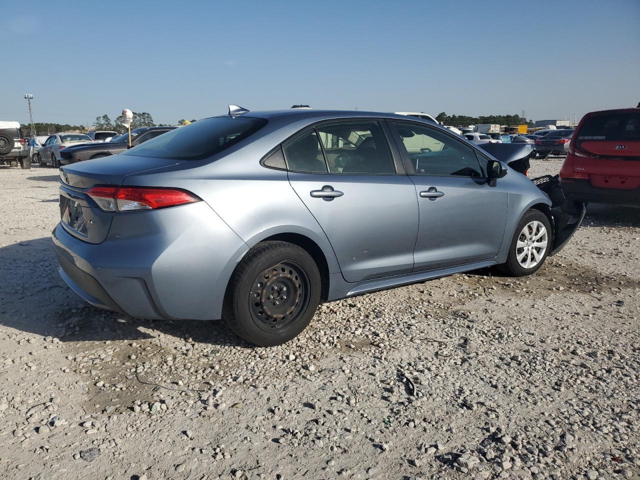 2020 TOYOTA COROLLA LE - Image 3
