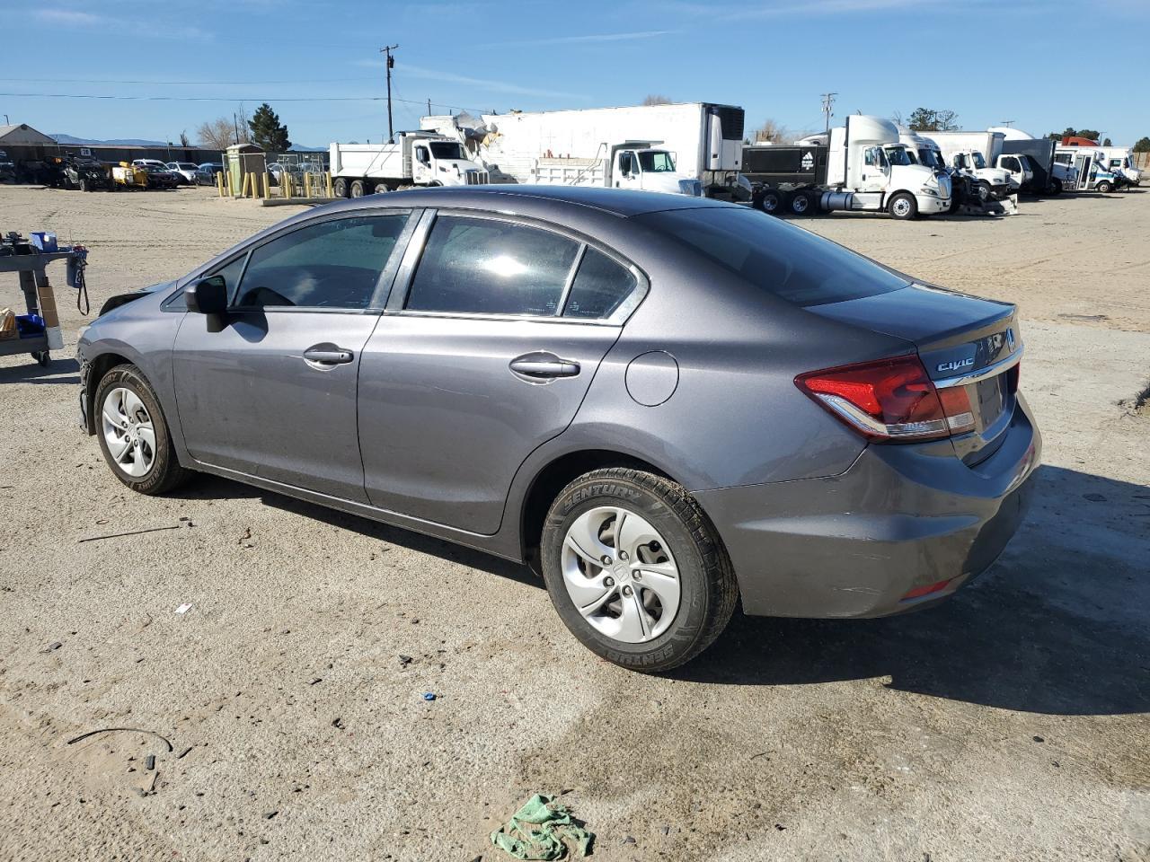 2015 HONDA CIVIC LX - Фото 2