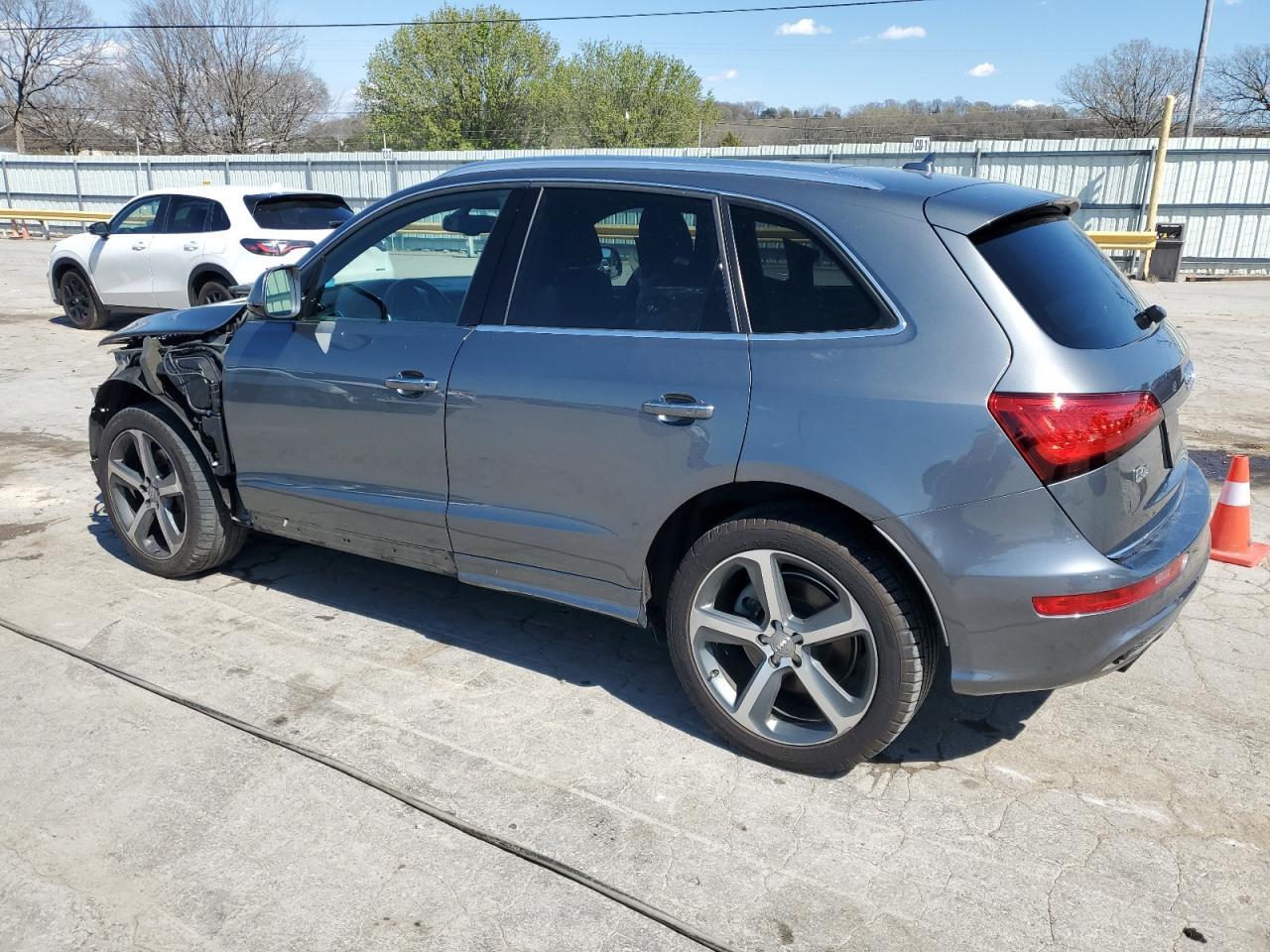 2016 AUDI Q5 PREMIUM - Image 2