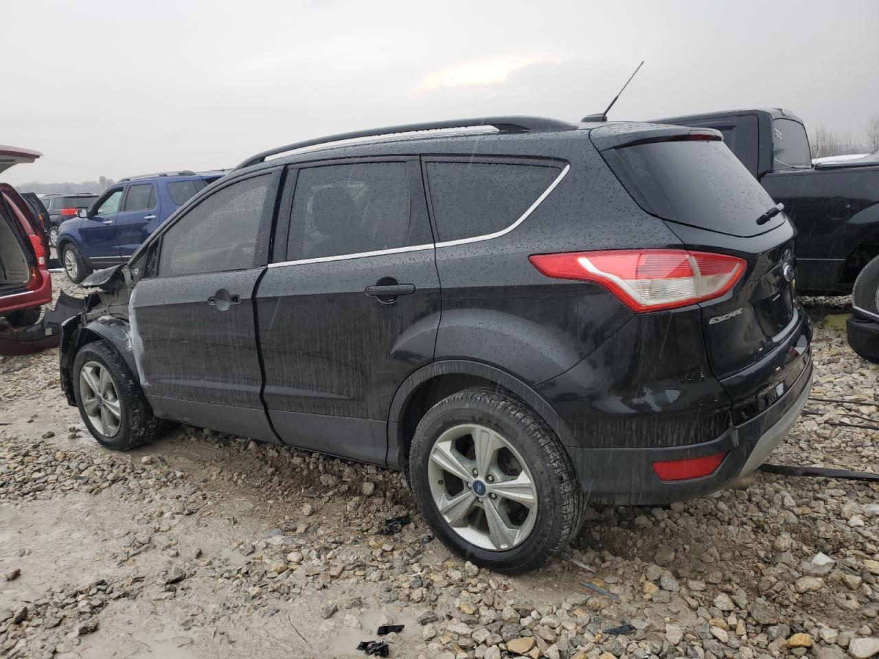2015 FORD ESCAPE SE - Image 2
