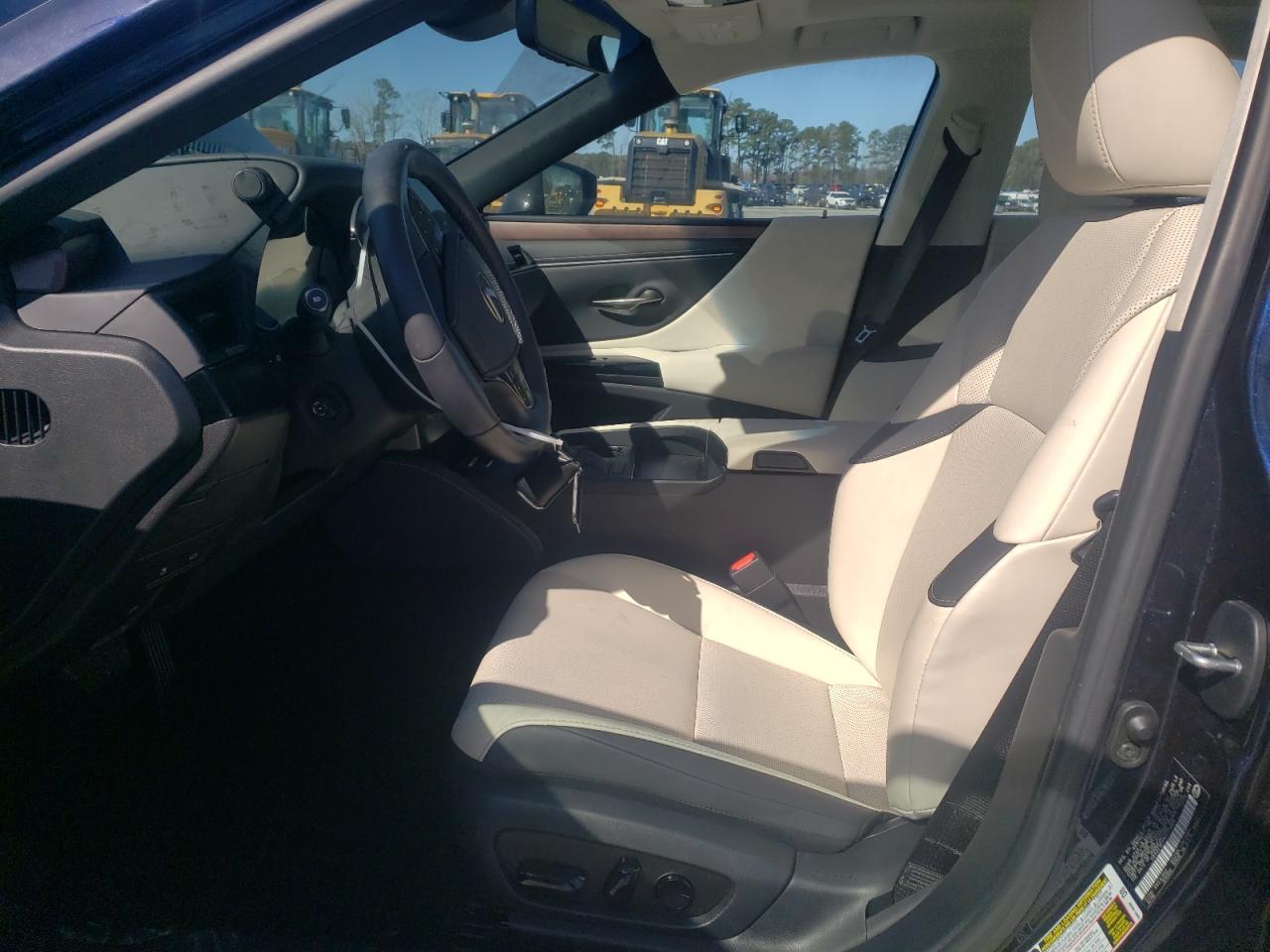 2024 LEXUS ES 350 BAS - Image 7