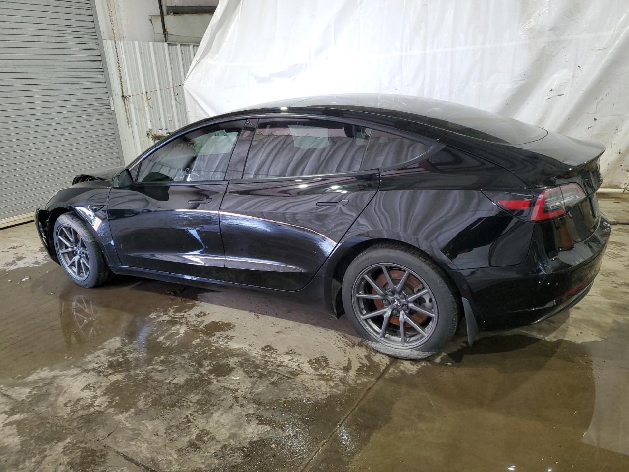 2021 TESLA MODEL 3 - Image 2