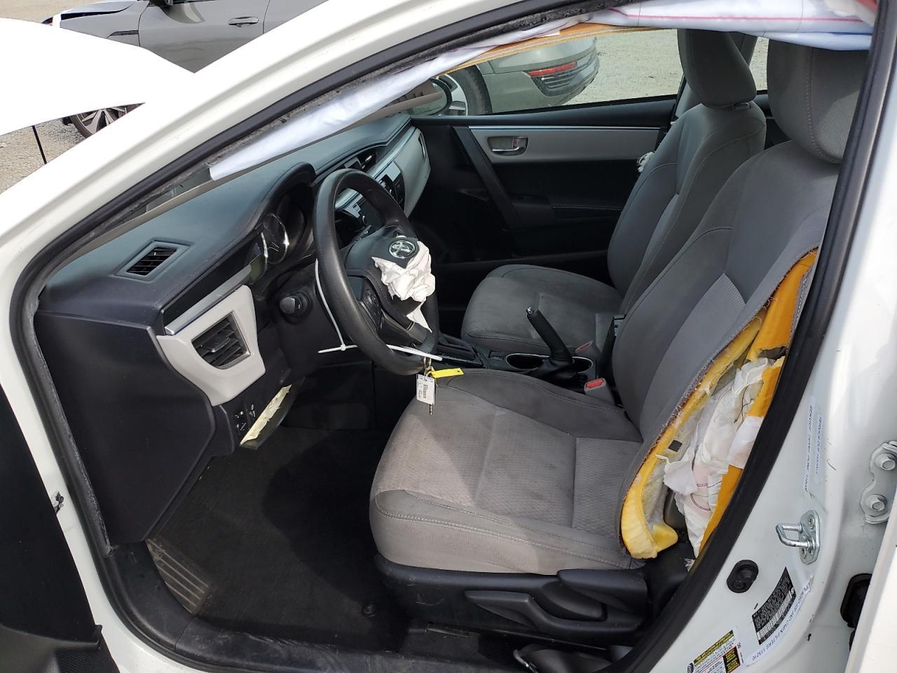 2015 TOYOTA COROLLA L - Фото 7