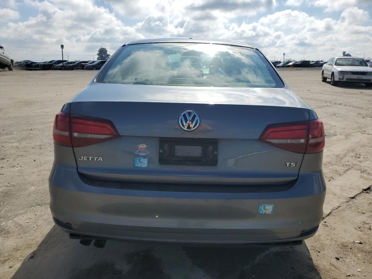 2017 VOLKSWAGEN JETTA S - Image 6