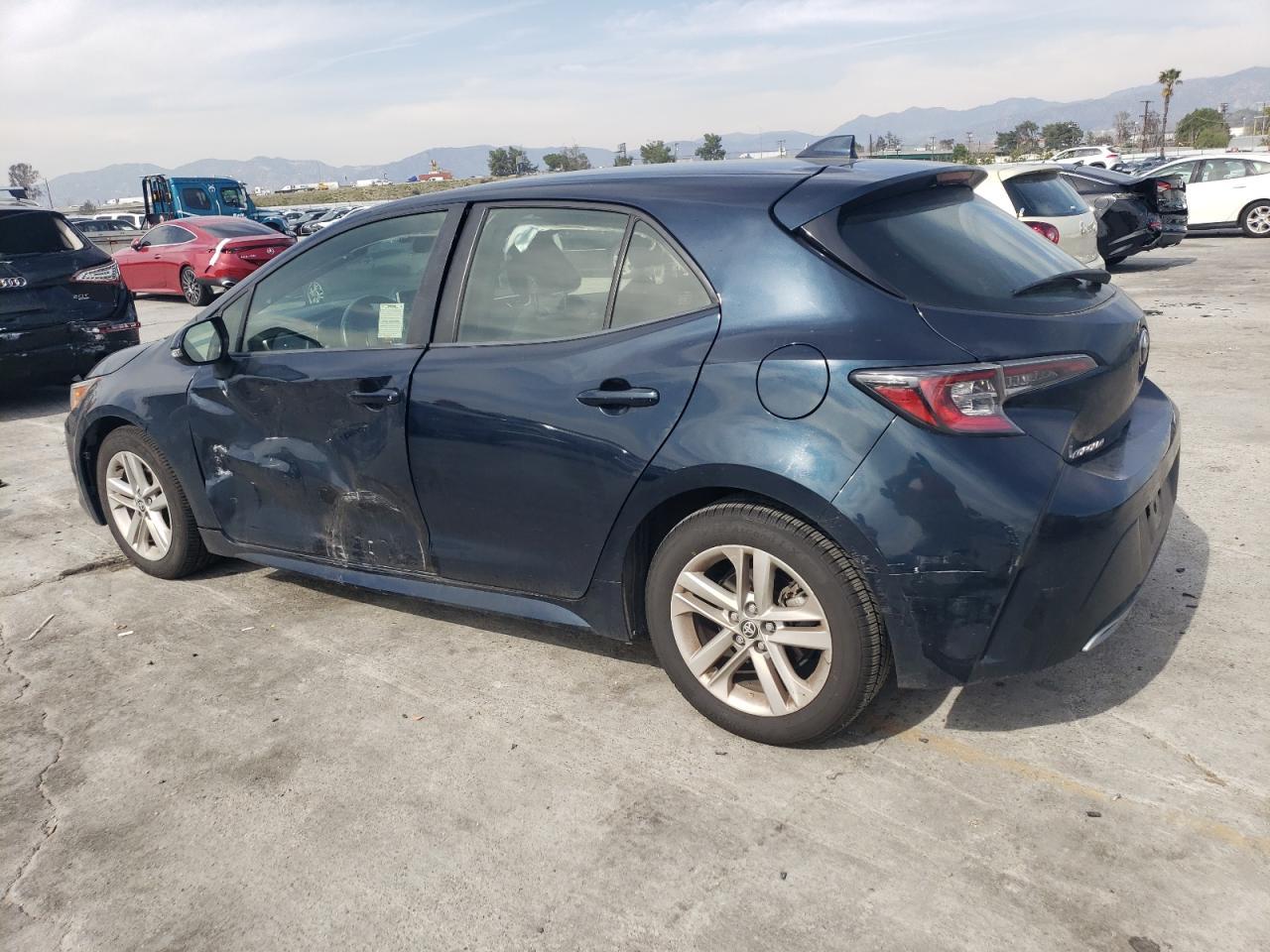 2020 TOYOTA COROLLA SE - Фото 2
