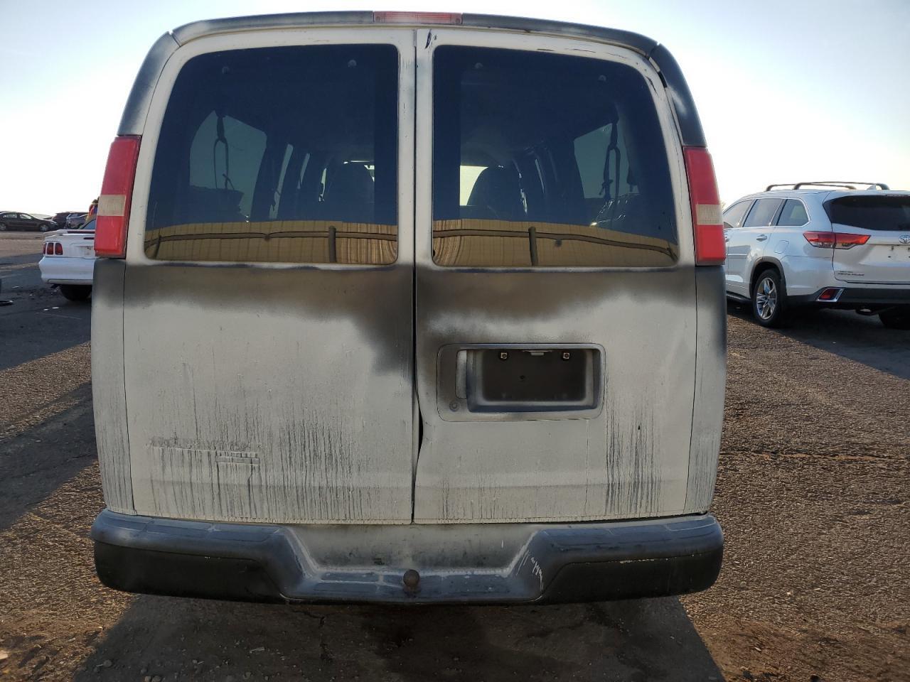2012 CHEVROLET EXPRESS G3 - Image 6