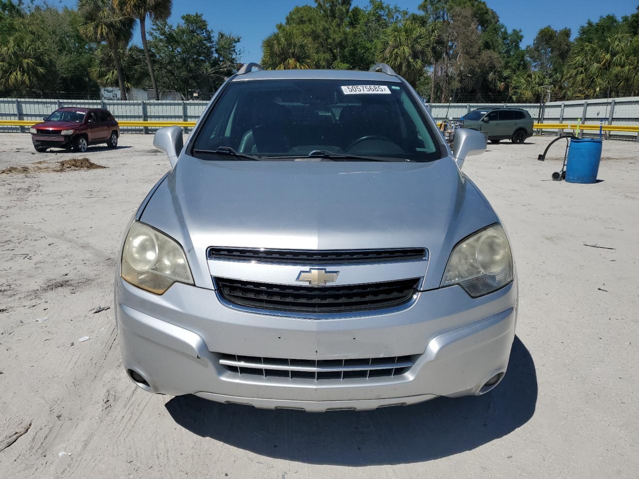 2013 CHEVROLET CAPTIVA LT - Image 5