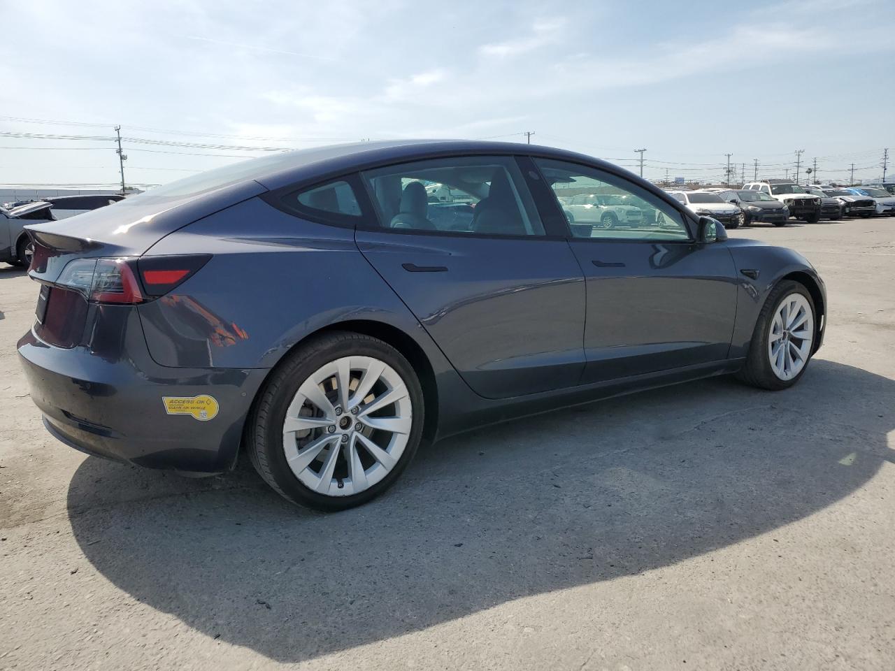 2022 TESLA MODEL 3 - Image 3