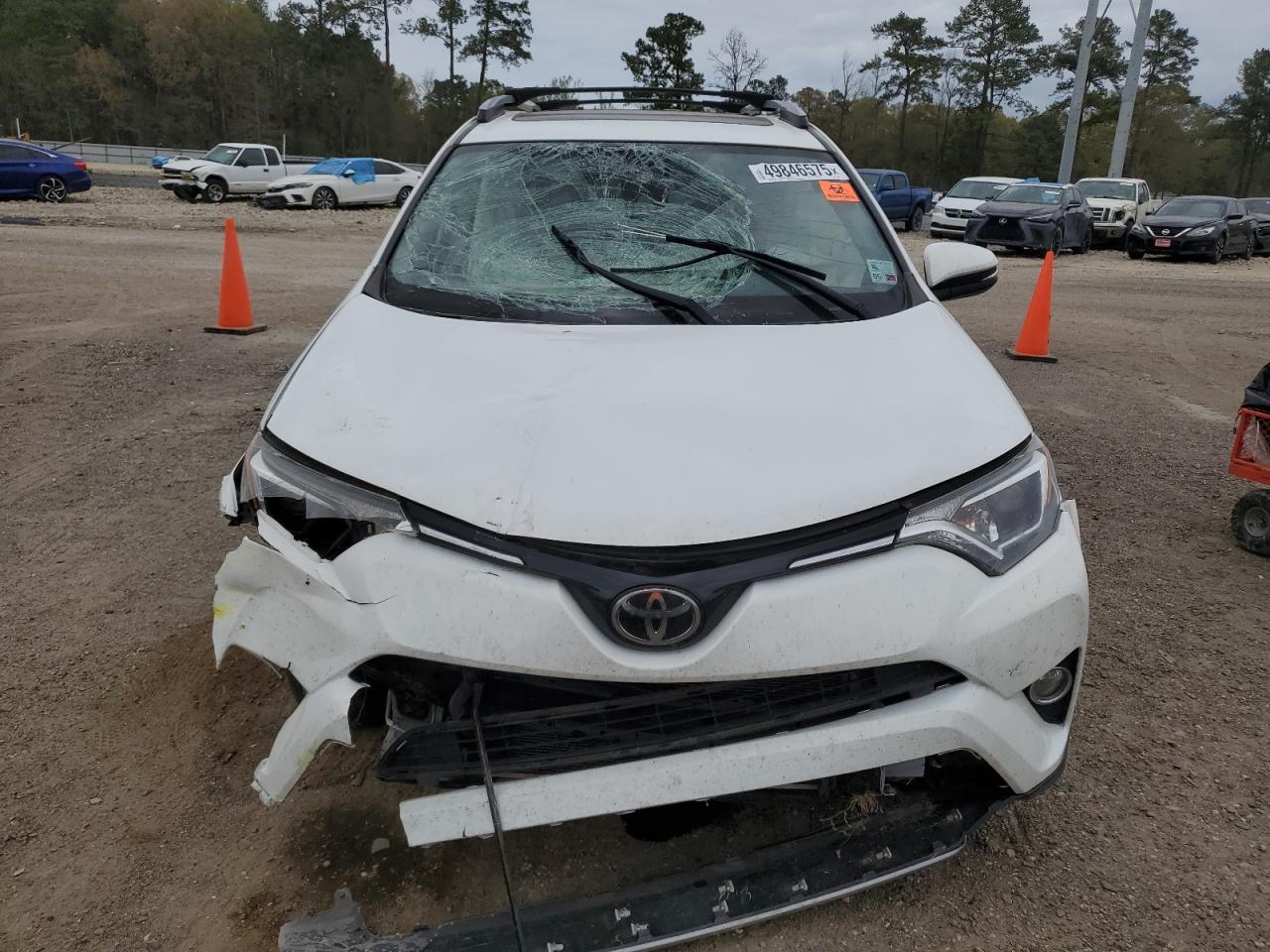 2017 TOYOTA RAV4 XLE - Image 5