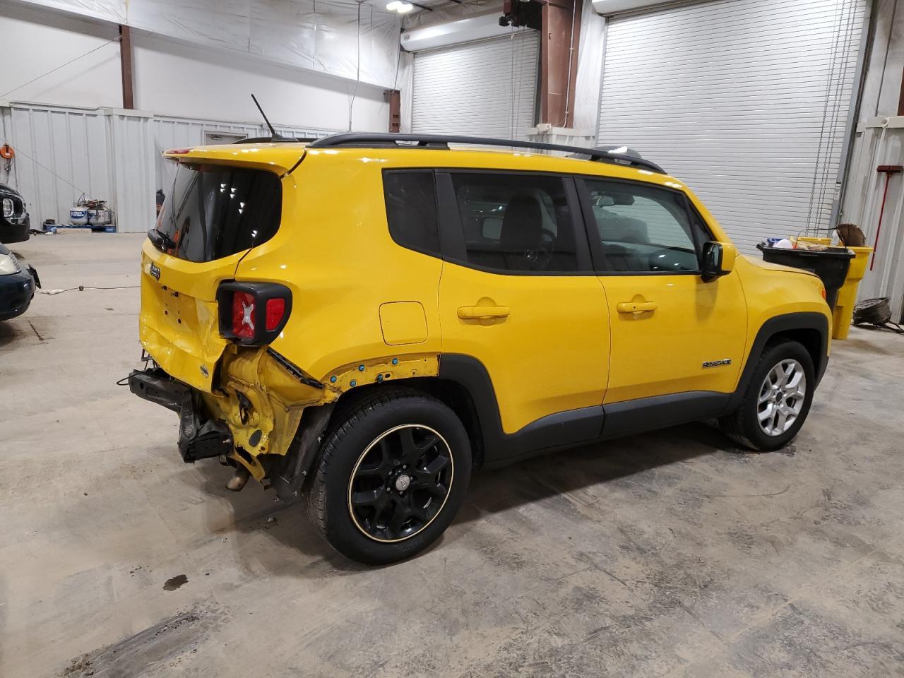 2017 JEEP RENEGADE L - Фото 3