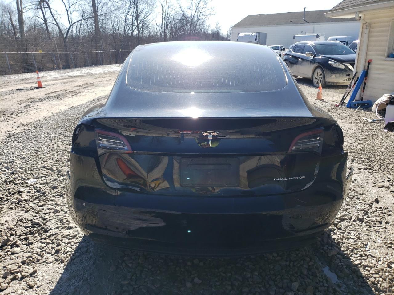 2019 TESLA MODEL 3 - Image 6