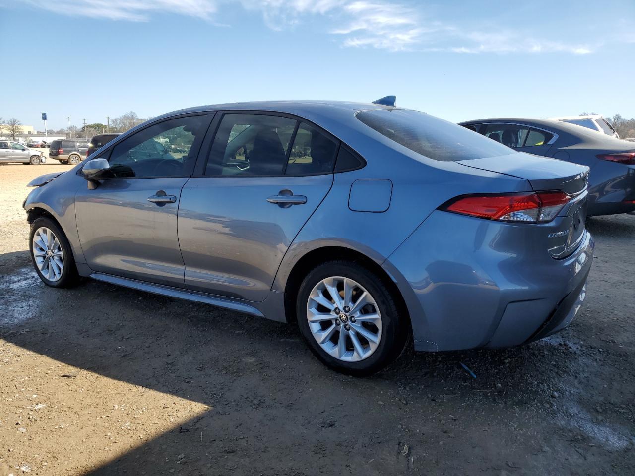 2021 TOYOTA COROLLA LE - Фото 2