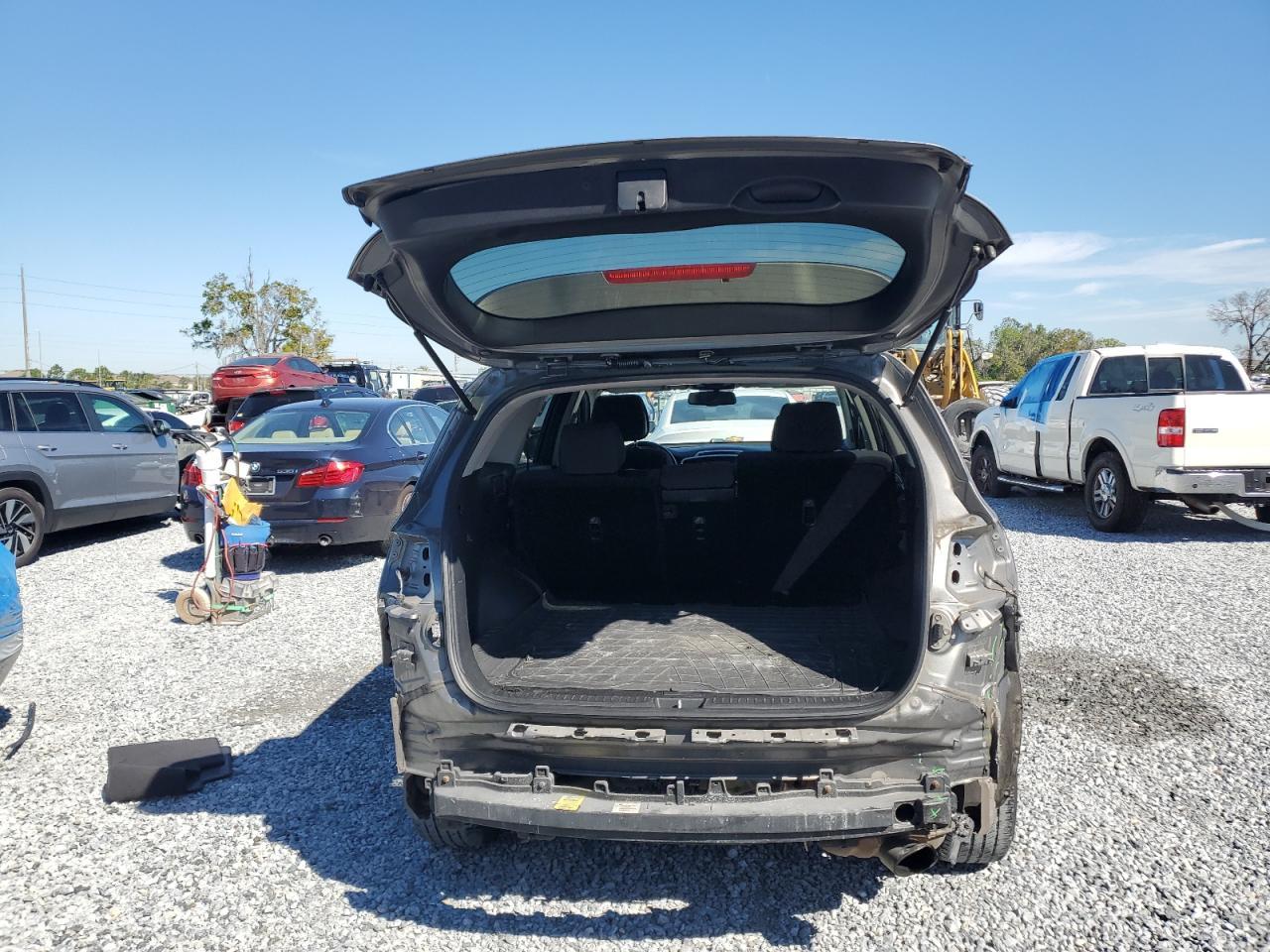 2016 KIA SORENTO LX - Image 6