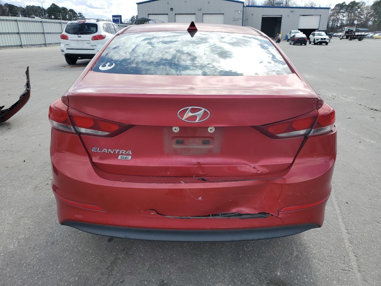 2017 HYUNDAI ELANTRA SE - Image 6
