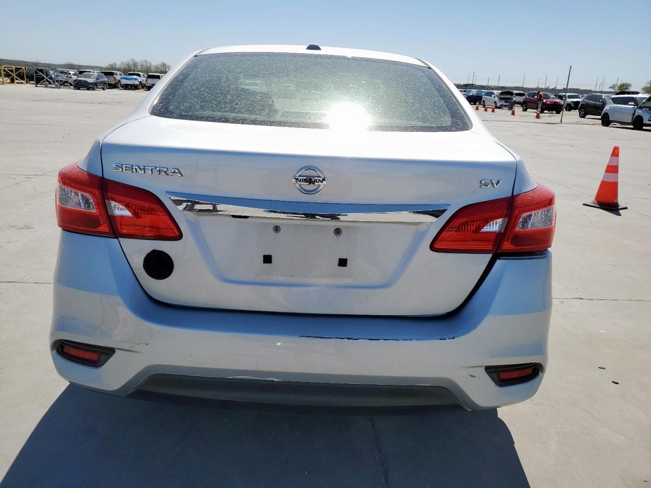 2017 NISSAN SENTRA S - Фото 6
