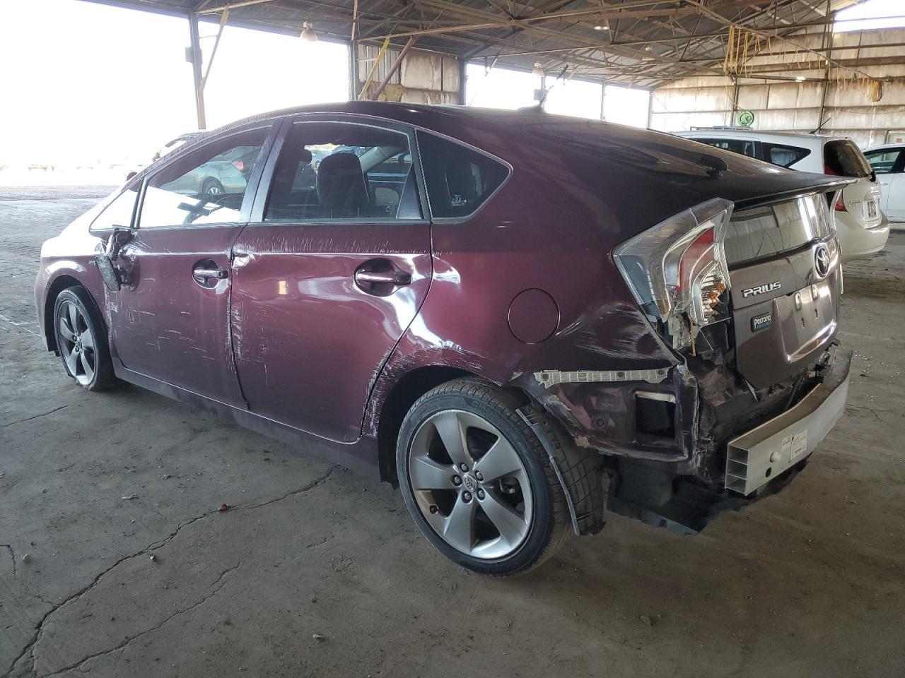 2013 TOYOTA PRIUS - Image 2