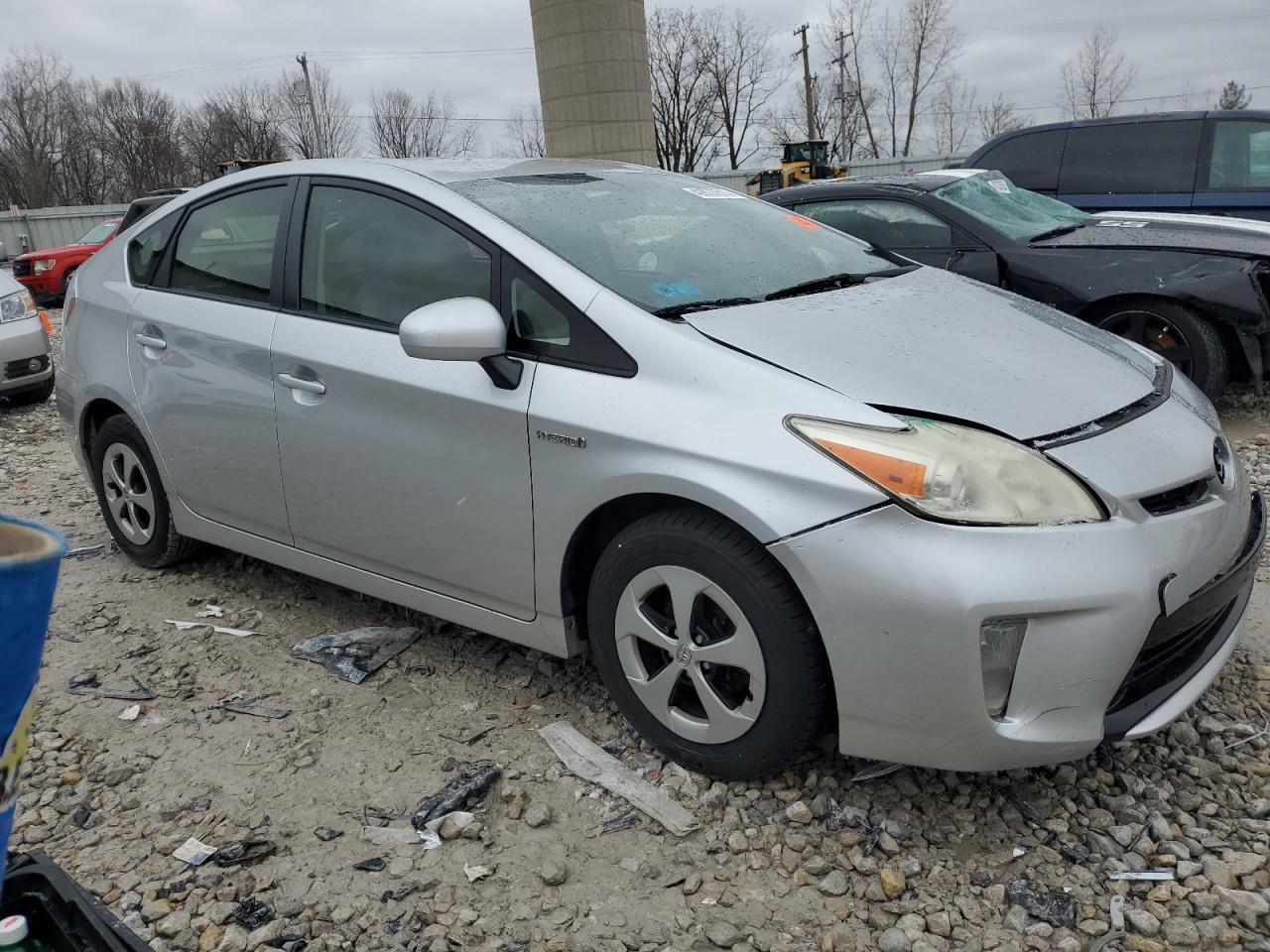 2013 TOYOTA PRIUS - Image 4