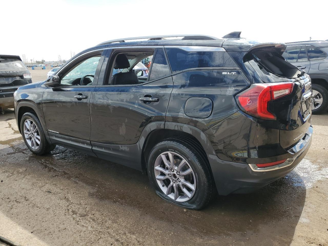 2023 GMC TERRAIN SL - Фото 2