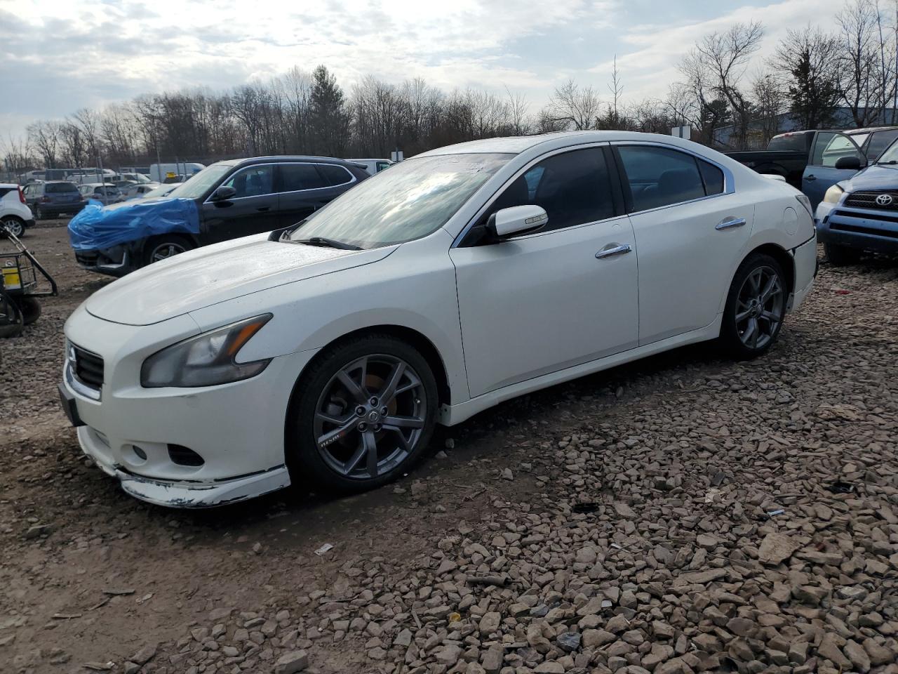 2014 NISSAN MAXIMA S
