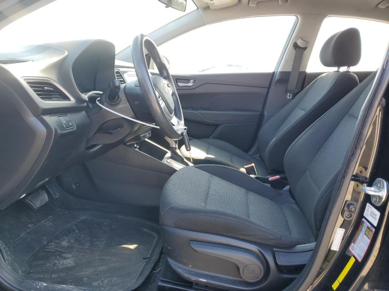 2019 HYUNDAI ACCENT SE - Фото 7