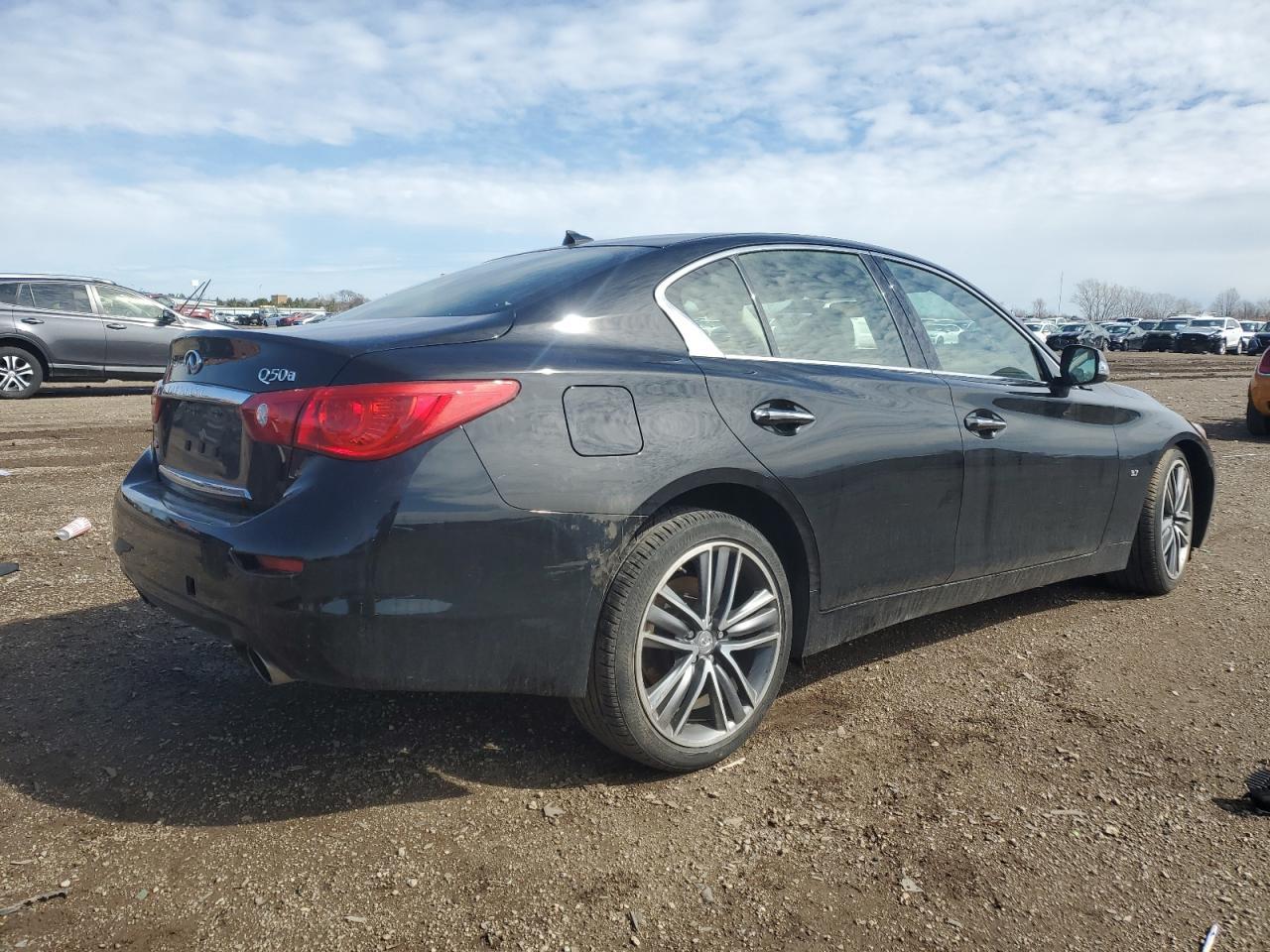 2015 INFINITI Q50 BASE - Фото 3