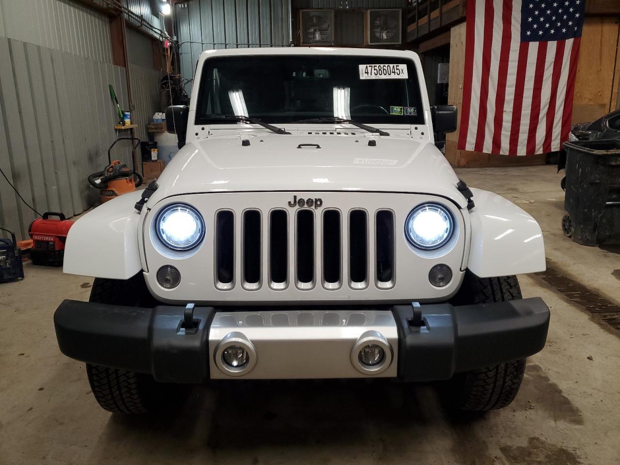 2017 JEEP WRANGLER U - Image 5