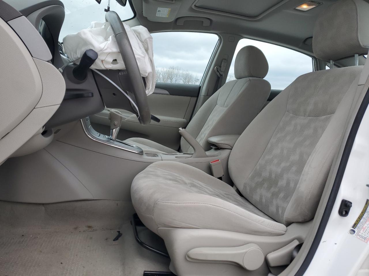2013 NISSAN SENTRA S - Фото 7
