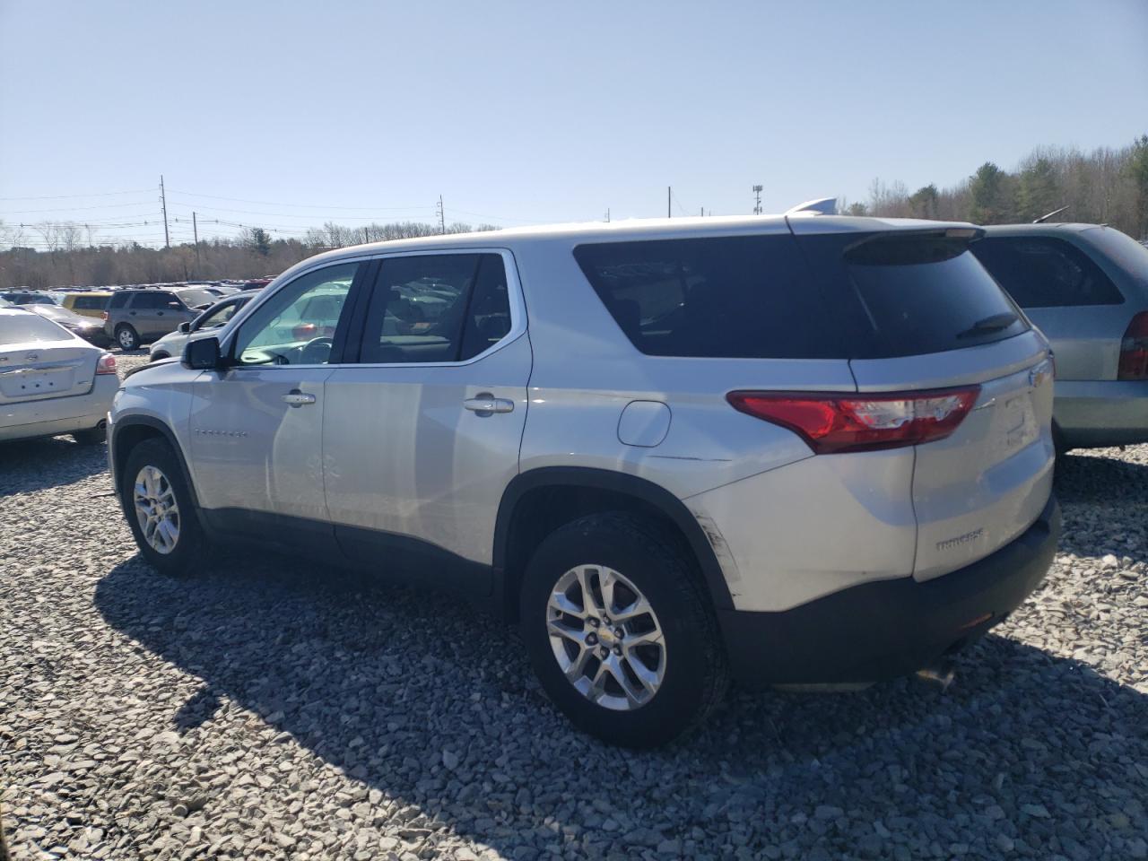 2018 CHEVROLET TRAVERSE L - Фото 2