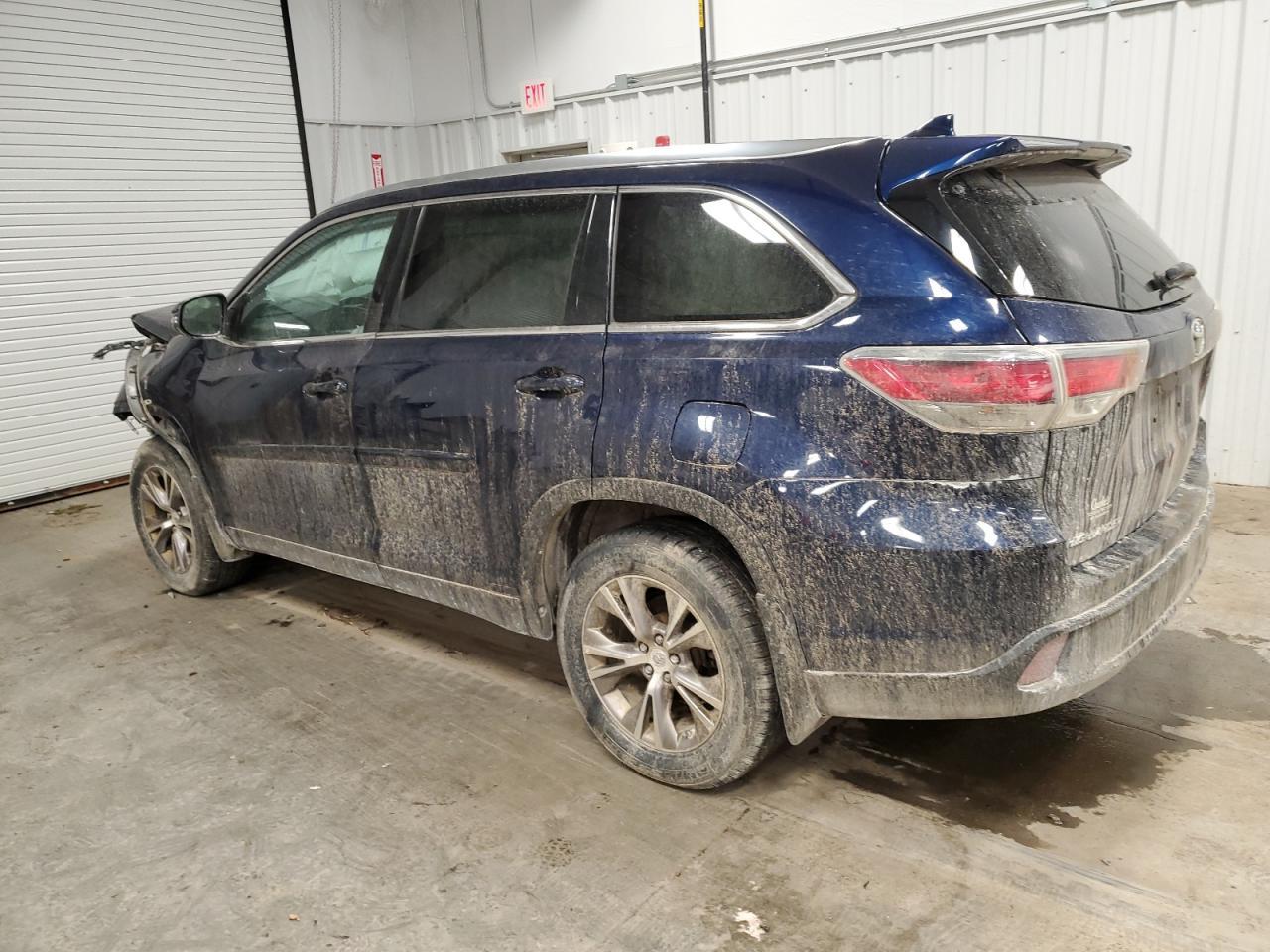 2015 TOYOTA HIGHLANDER - Image 2