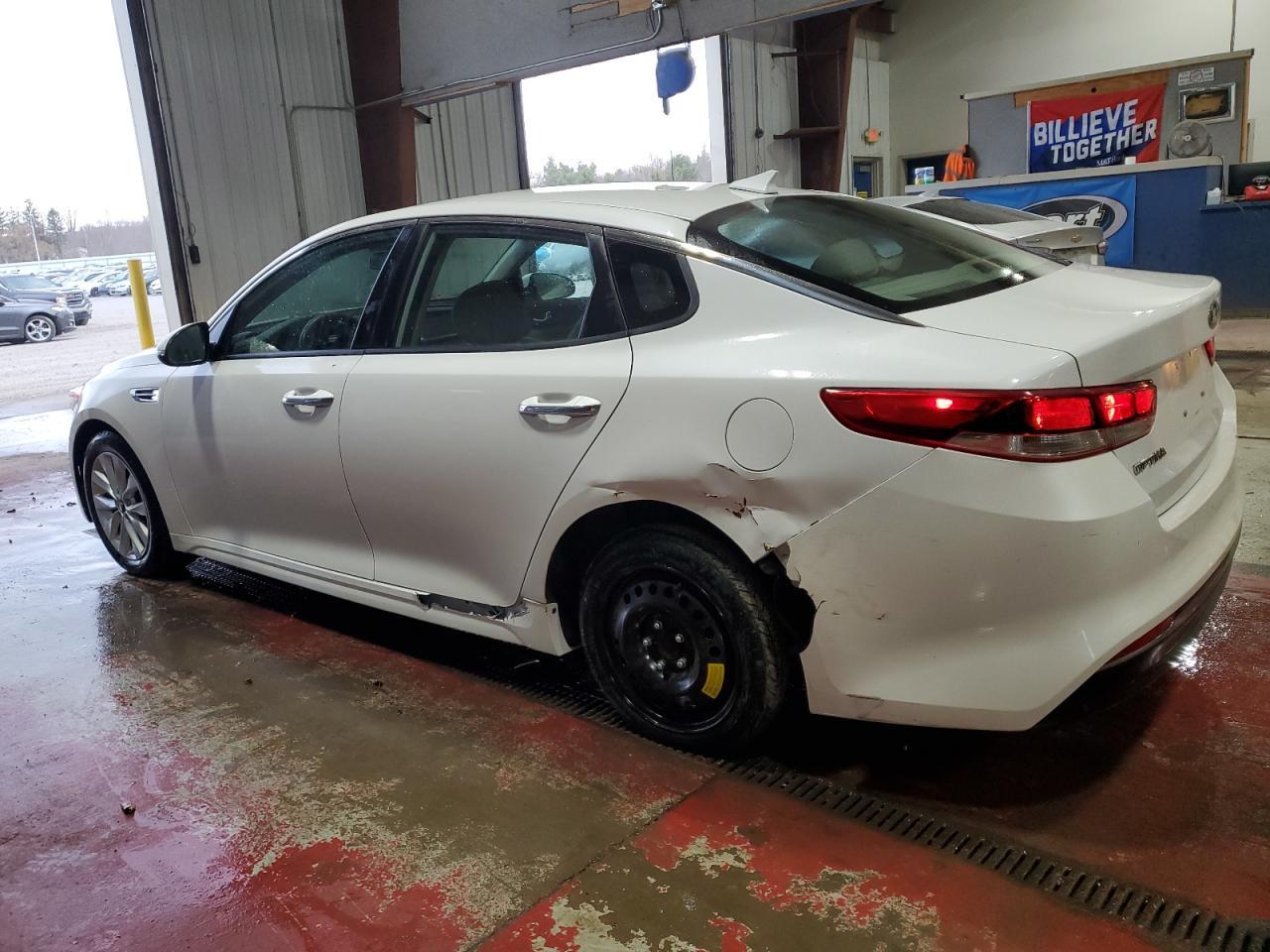 2016 KIA OPTIMA LX - Фото 2