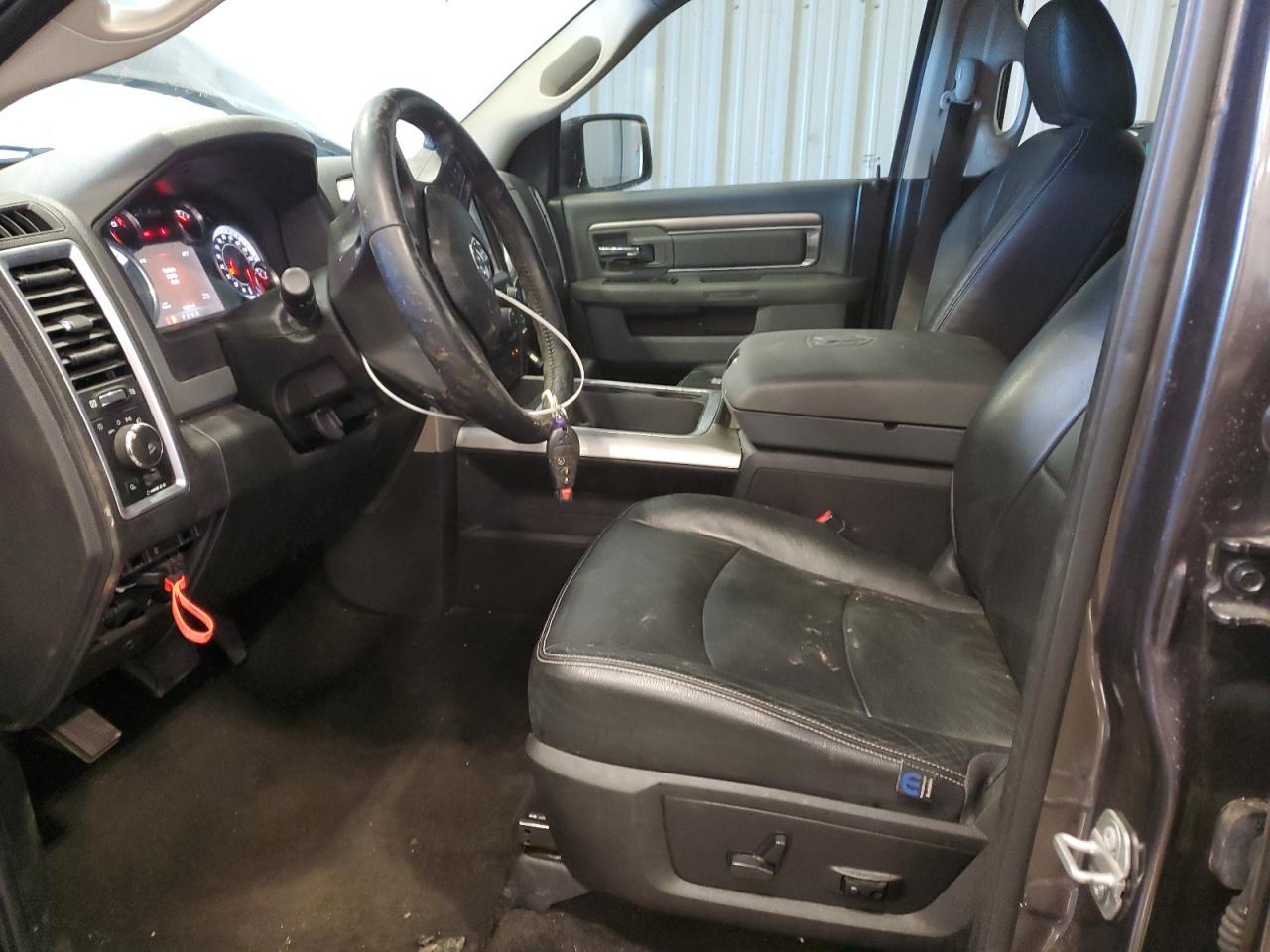 2017 RAM 1500 SLT - Image 7