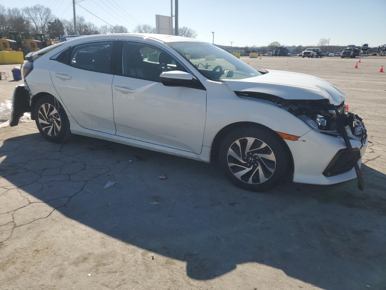 2017 HONDA CIVIC LX - Image 4