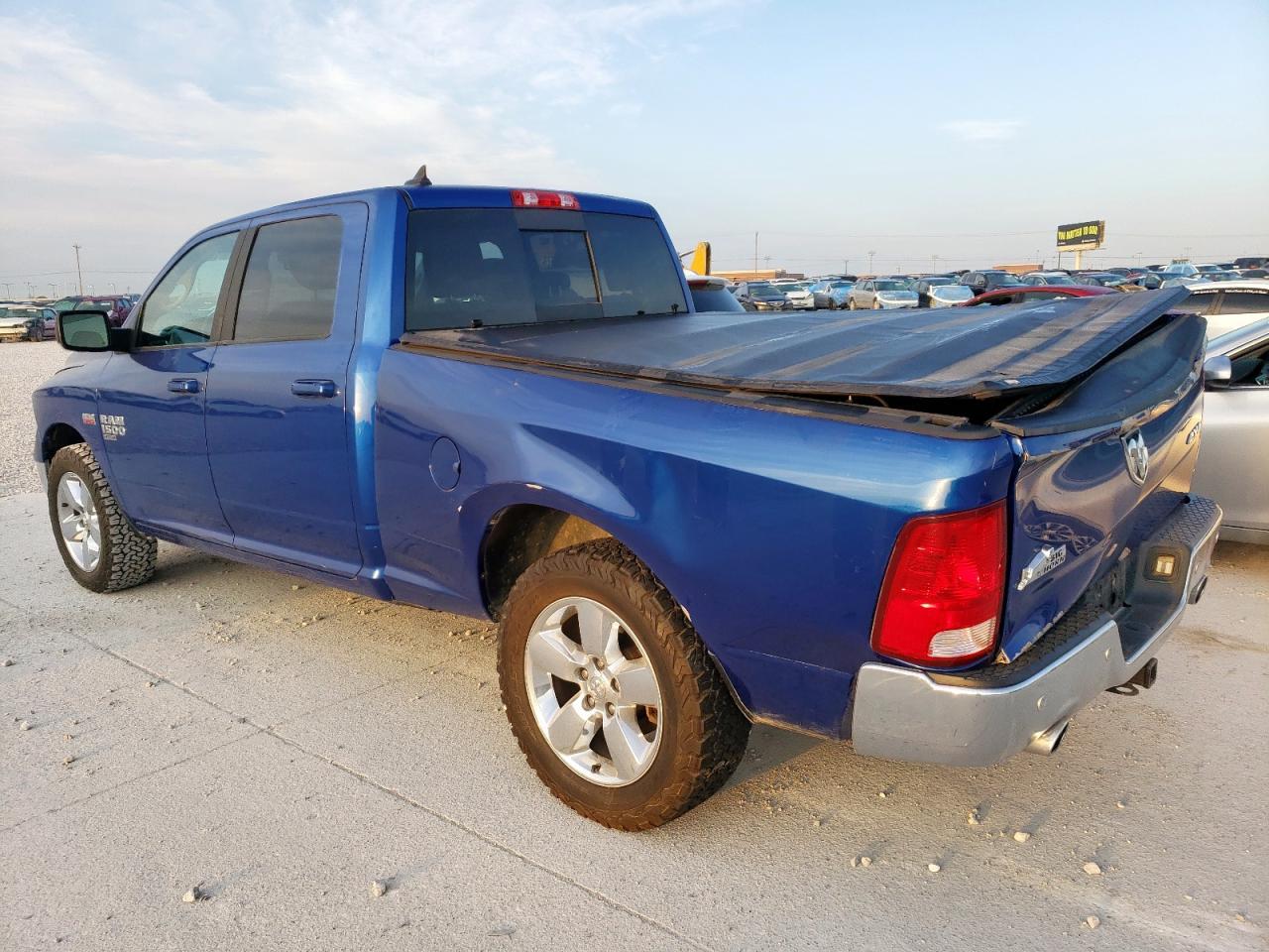 2019 RAM 1500 CLASS - Фото 2