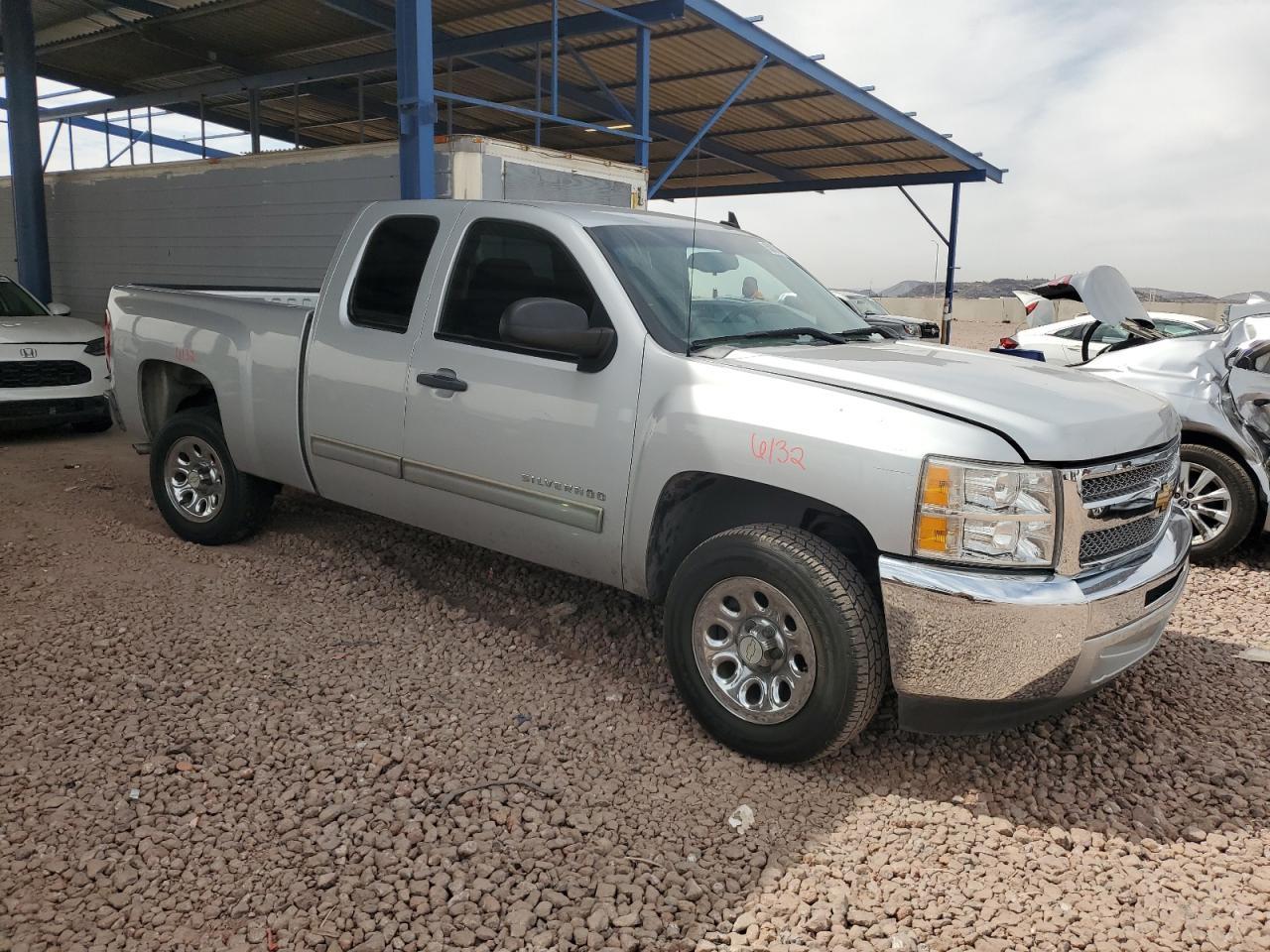 2012 CHEVROLET SILVERADO - Image 4
