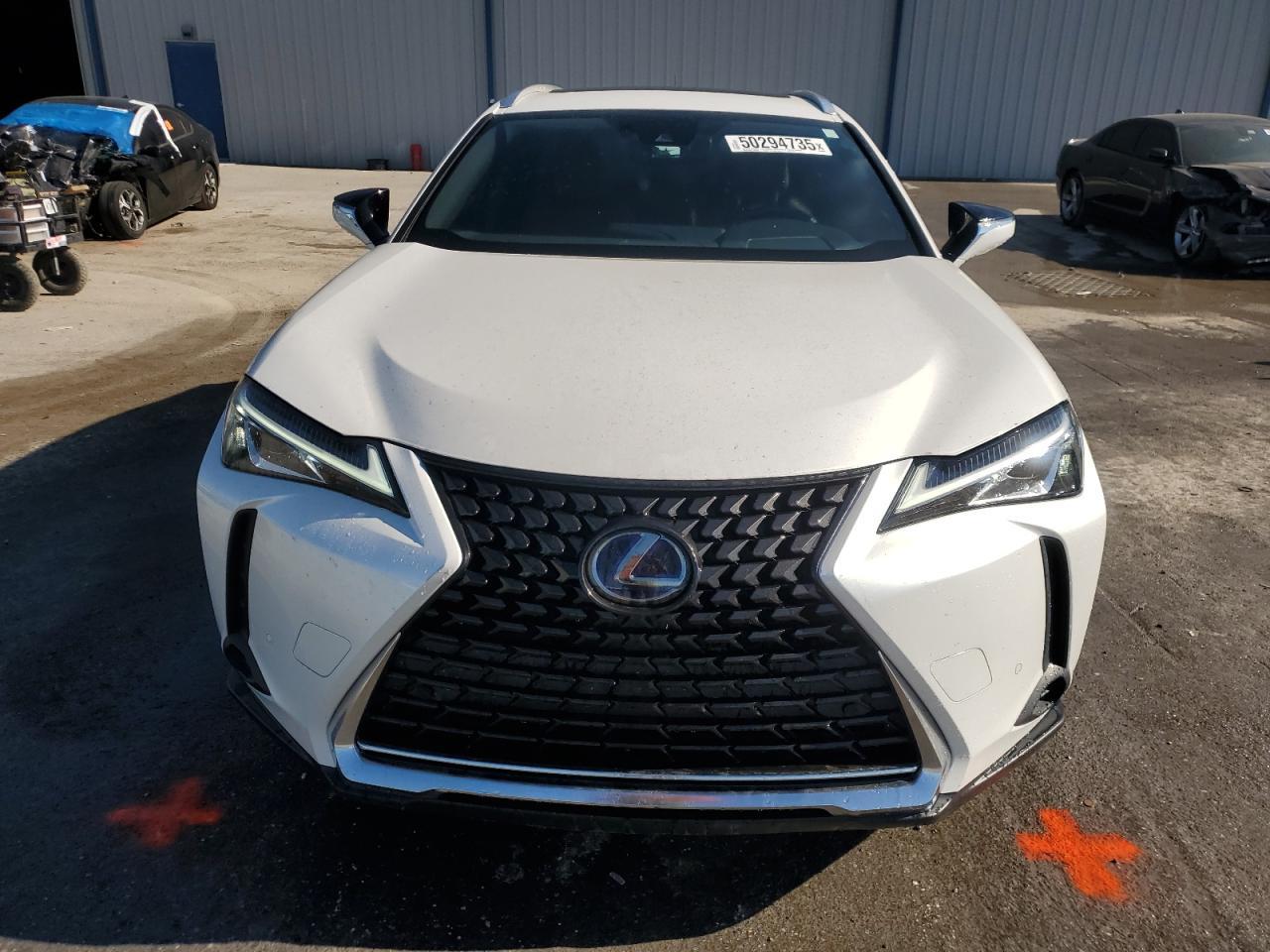 2021 LEXUS UX 250H - Фото 5
