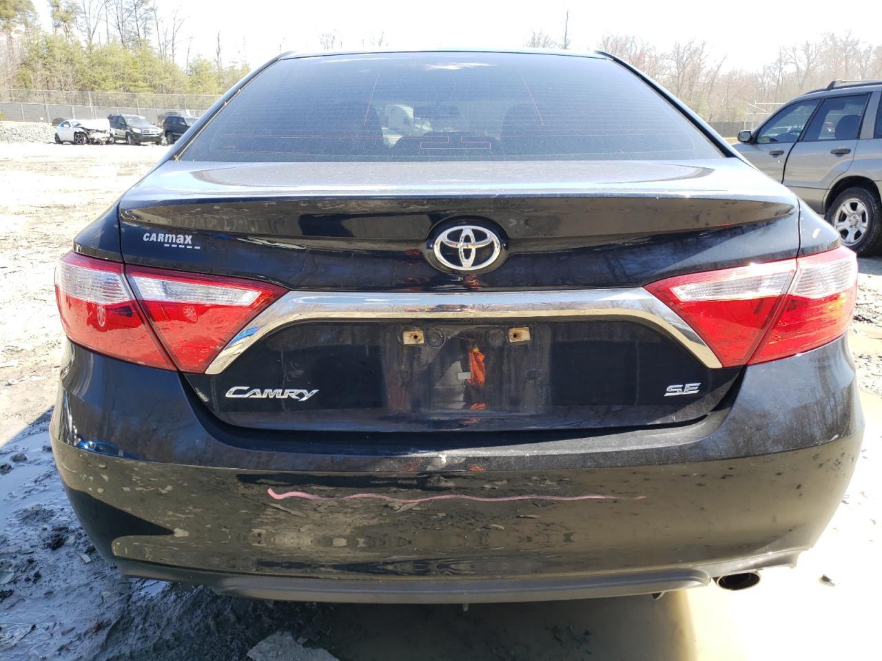 2017 TOYOTA CAMRY LE - Image 6