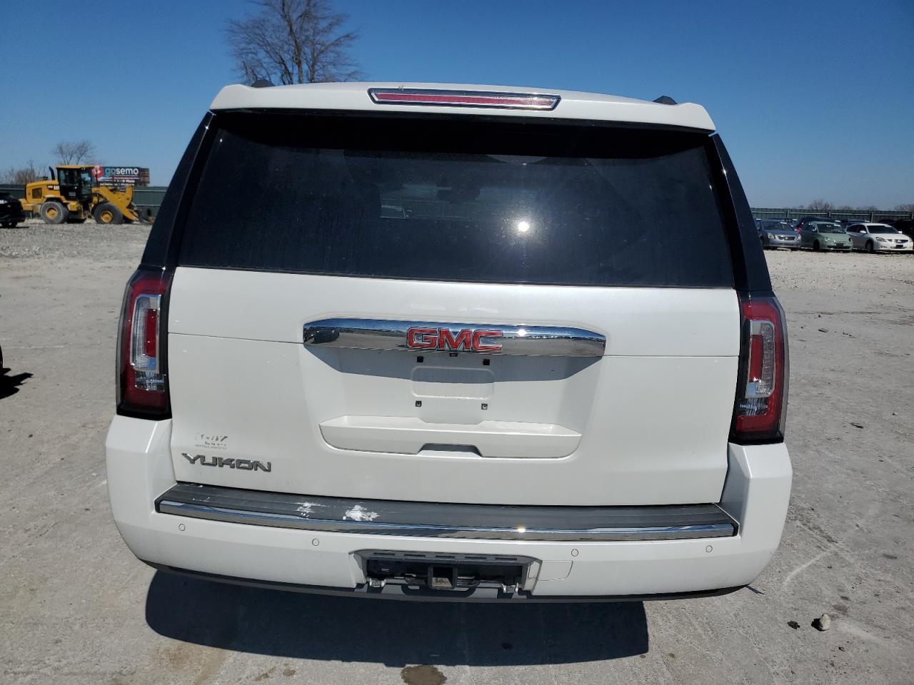 2016 GMC YUKON DENA - Фото 6