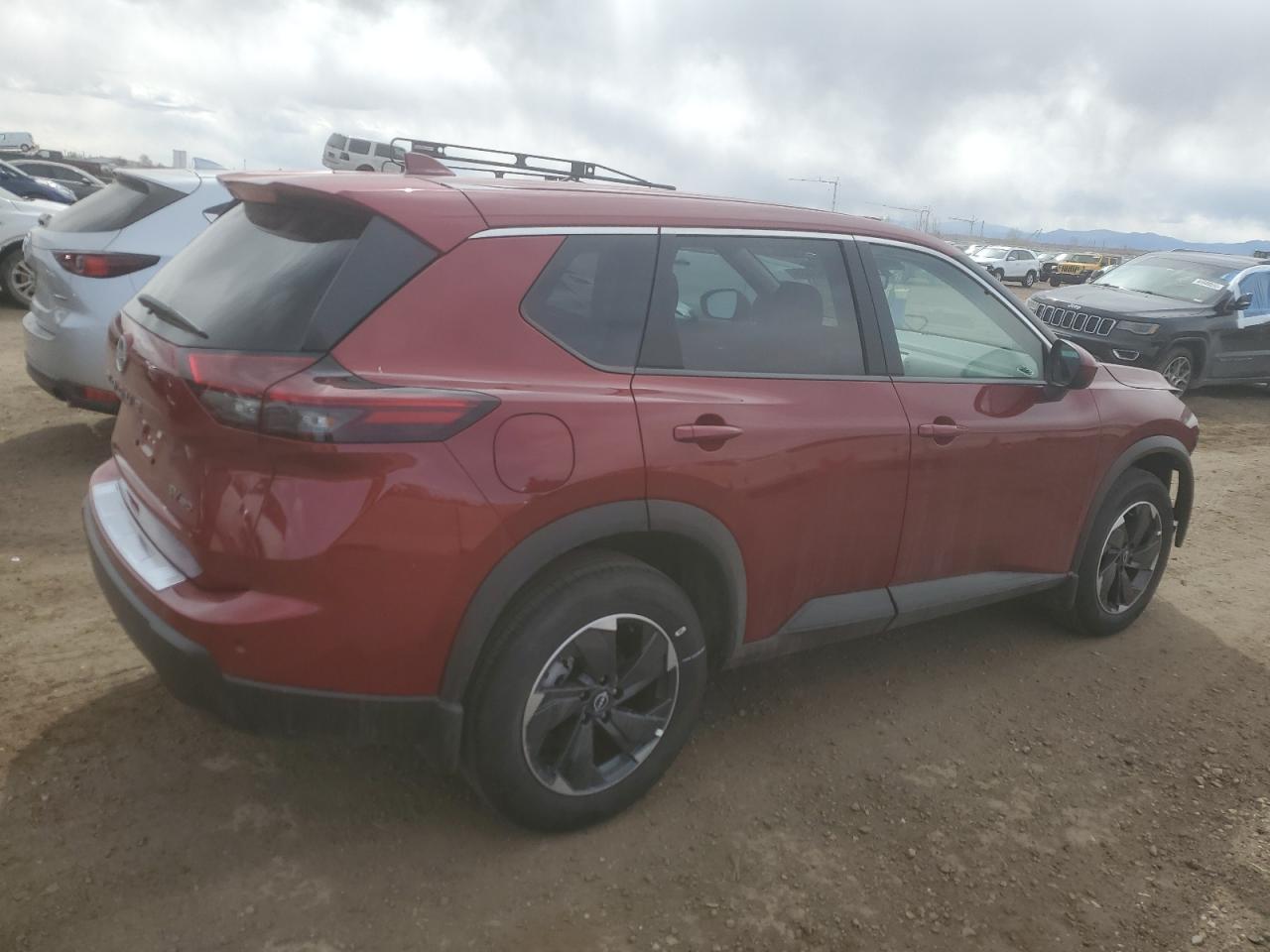 2024 NISSAN ROGUE SV - Image 3