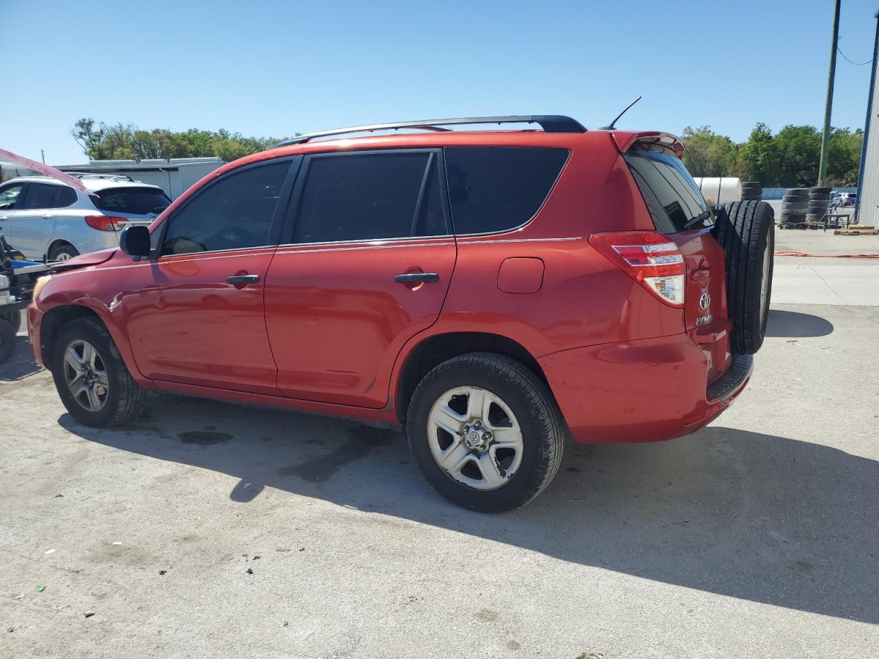 2011 TOYOTA RAV4 - Image 2