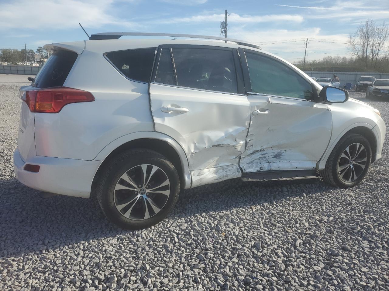 2015 TOYOTA RAV4 LIMIT - Фото 3