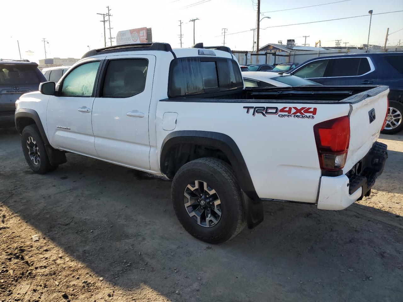 2023 TOYOTA TACOMA DOU - Фото 2