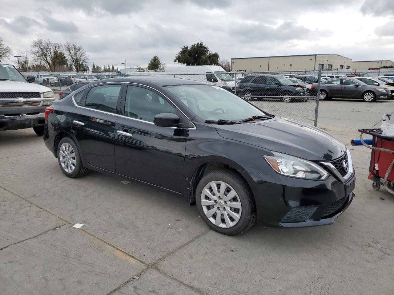 2017 NISSAN SENTRA S - Фото 4