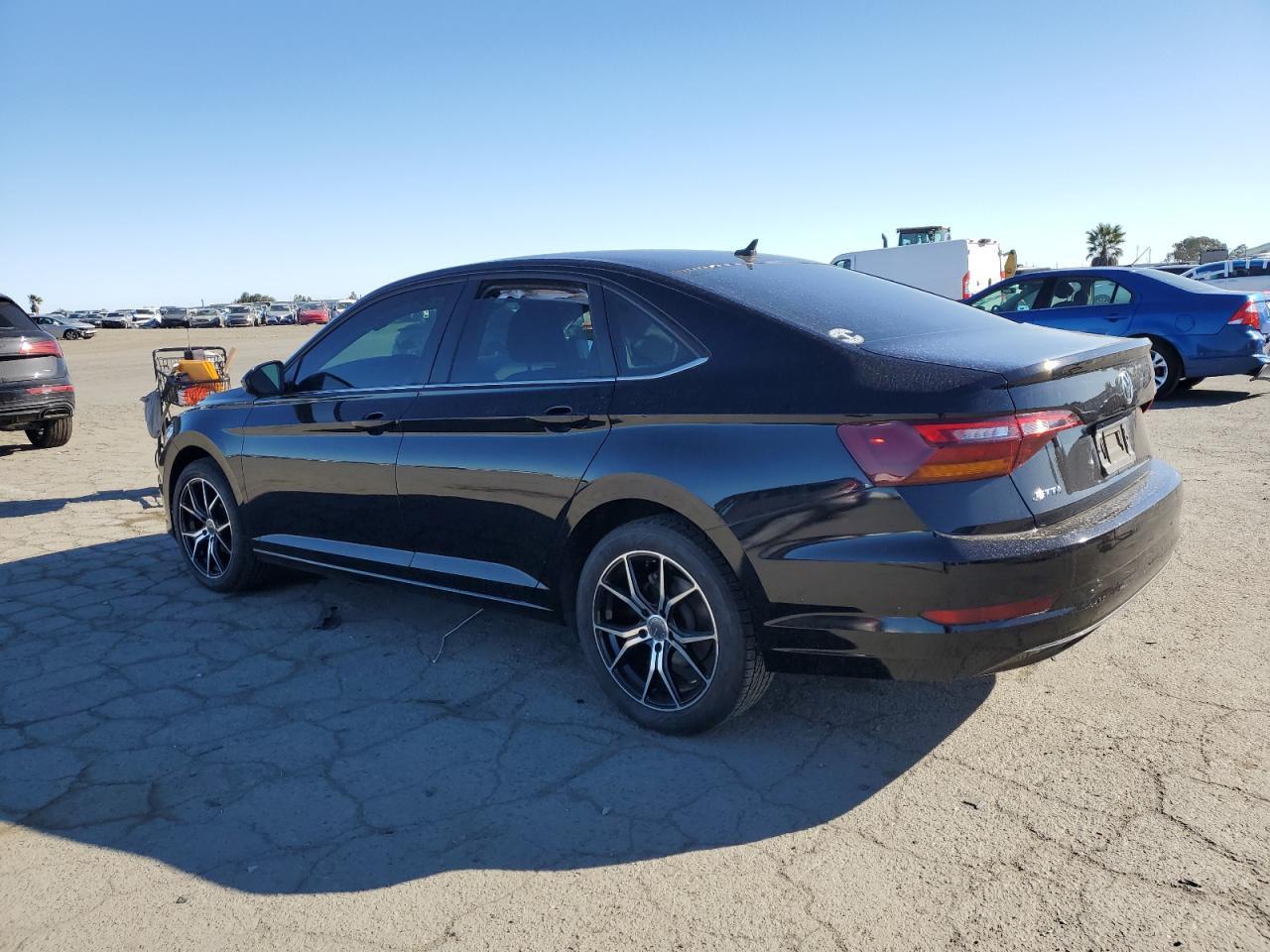 2019 VOLKSWAGEN JETTA S - Фото 2