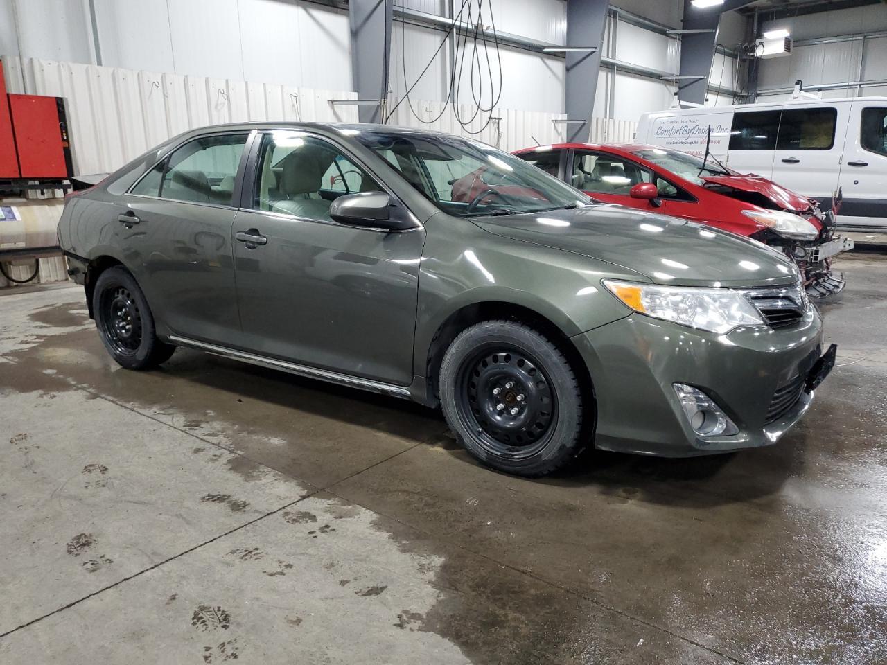 2013 TOYOTA CAMRY L - Image 4