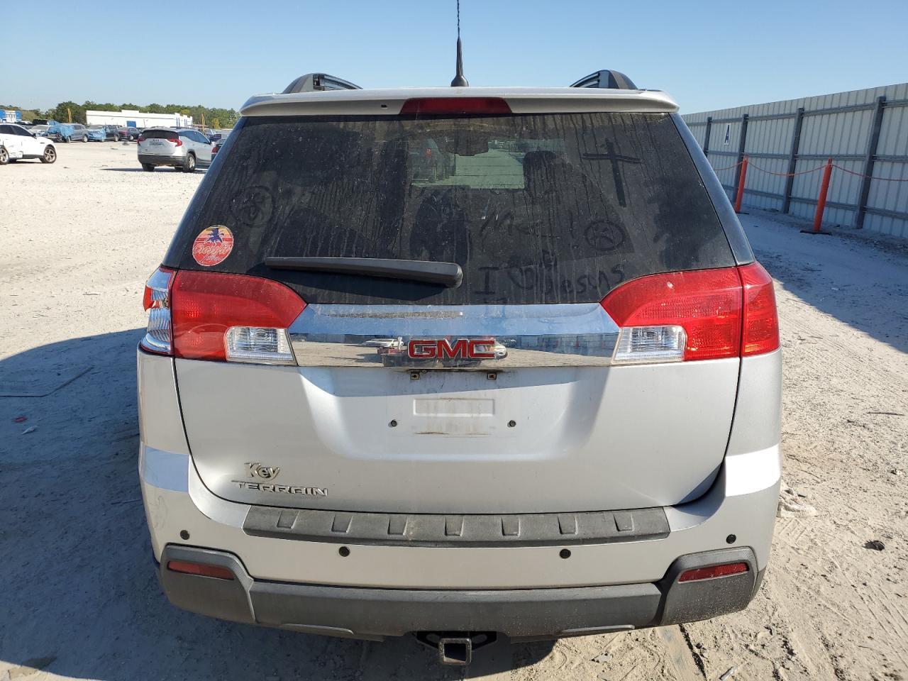 2012 GMC TERRAIN SL - Image 6