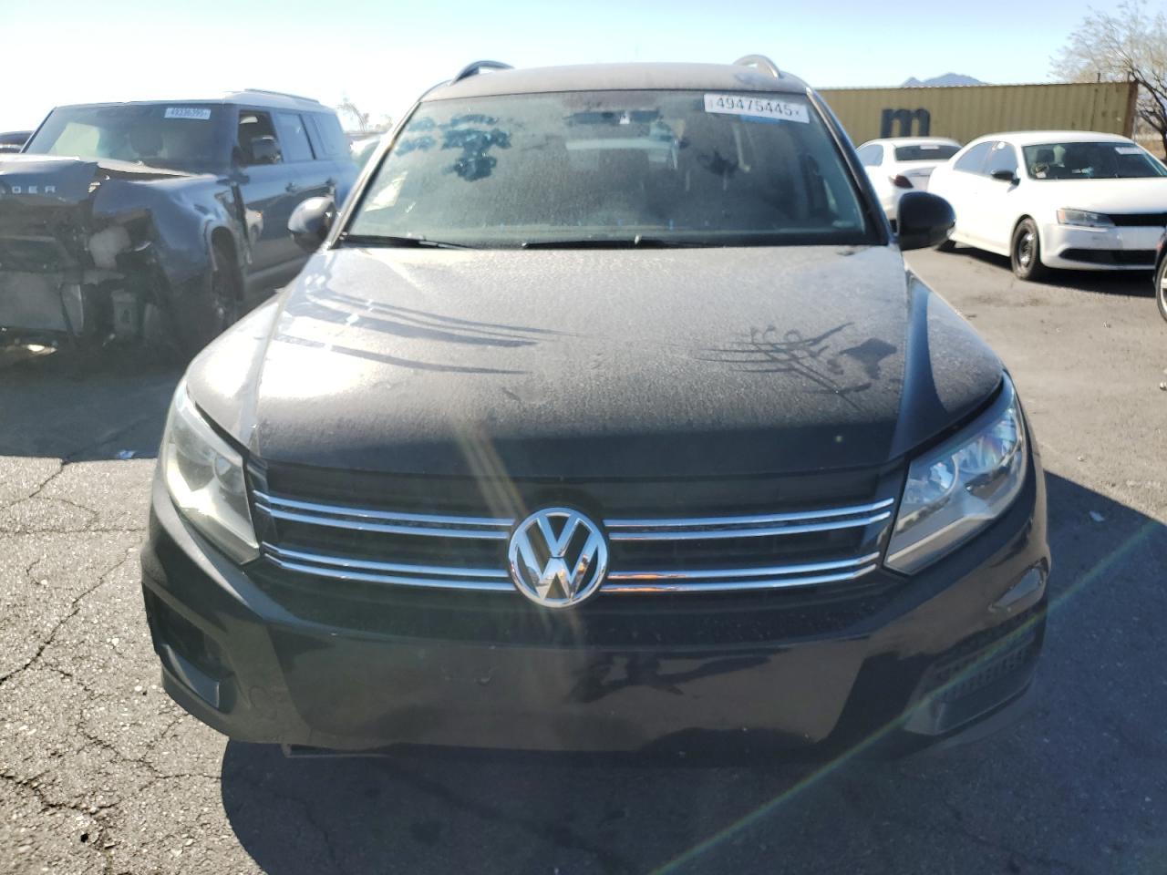 2015 VOLKSWAGEN TIGUAN S - Фото 5