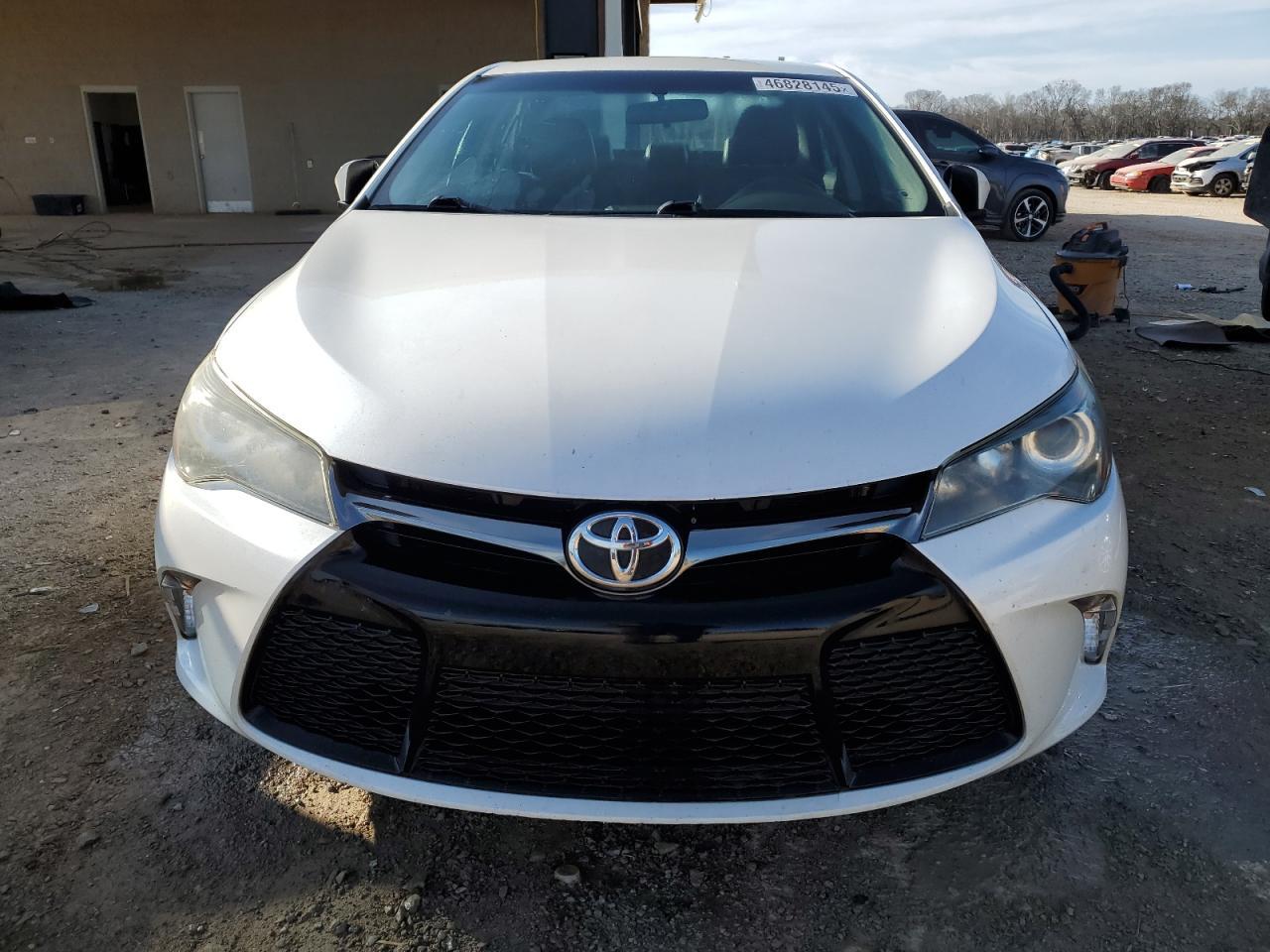 2016 TOYOTA CAMRY LE - Фото 5