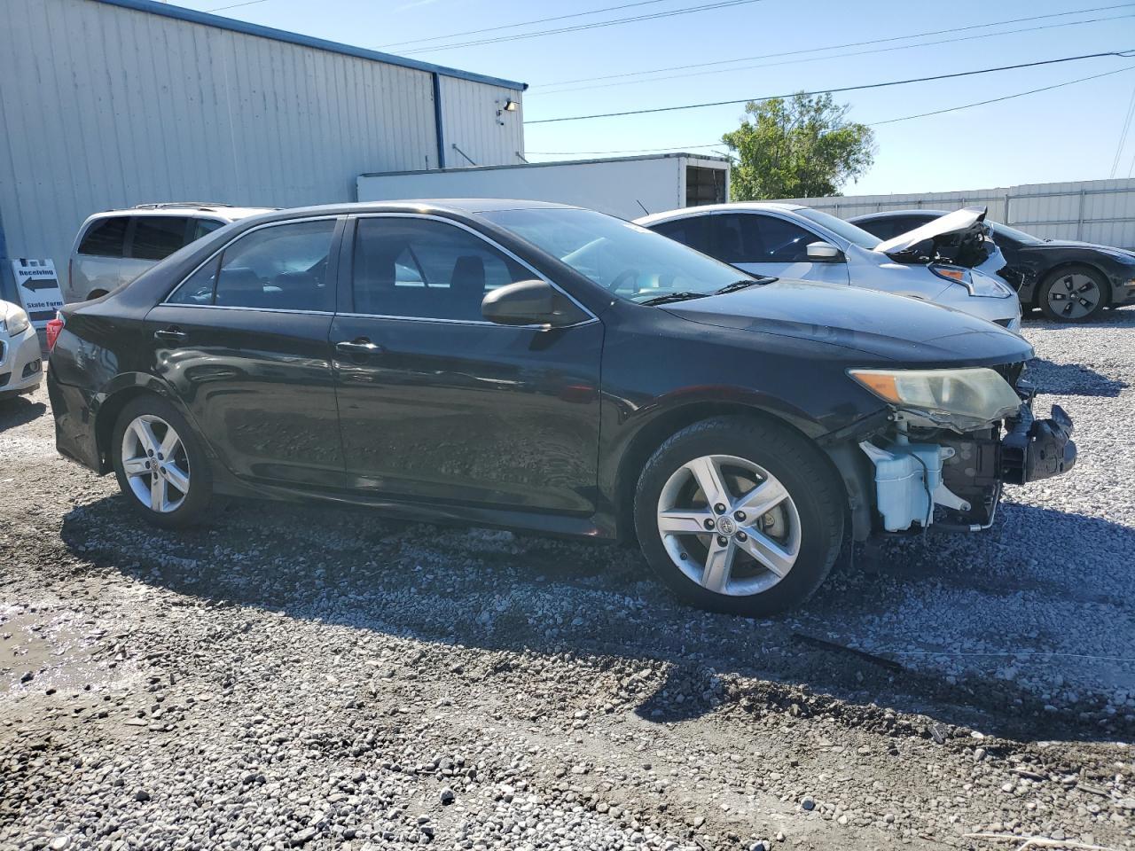2014 TOYOTA CAMRY L - Фото 4