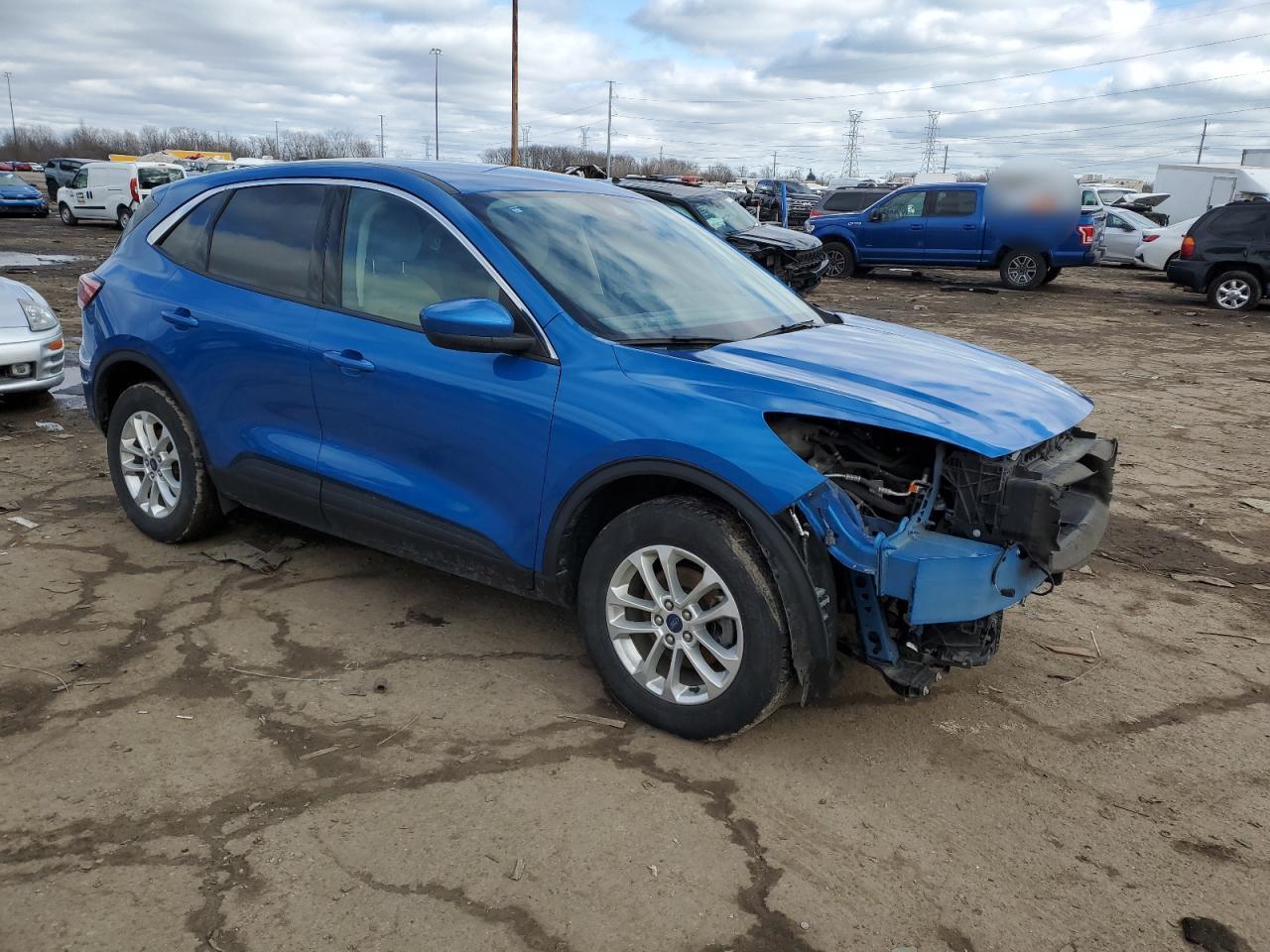 2020 FORD ESCAPE SE - Image 4