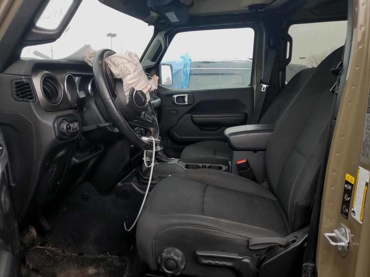 2020 JEEP GLADIATOR - Image 7